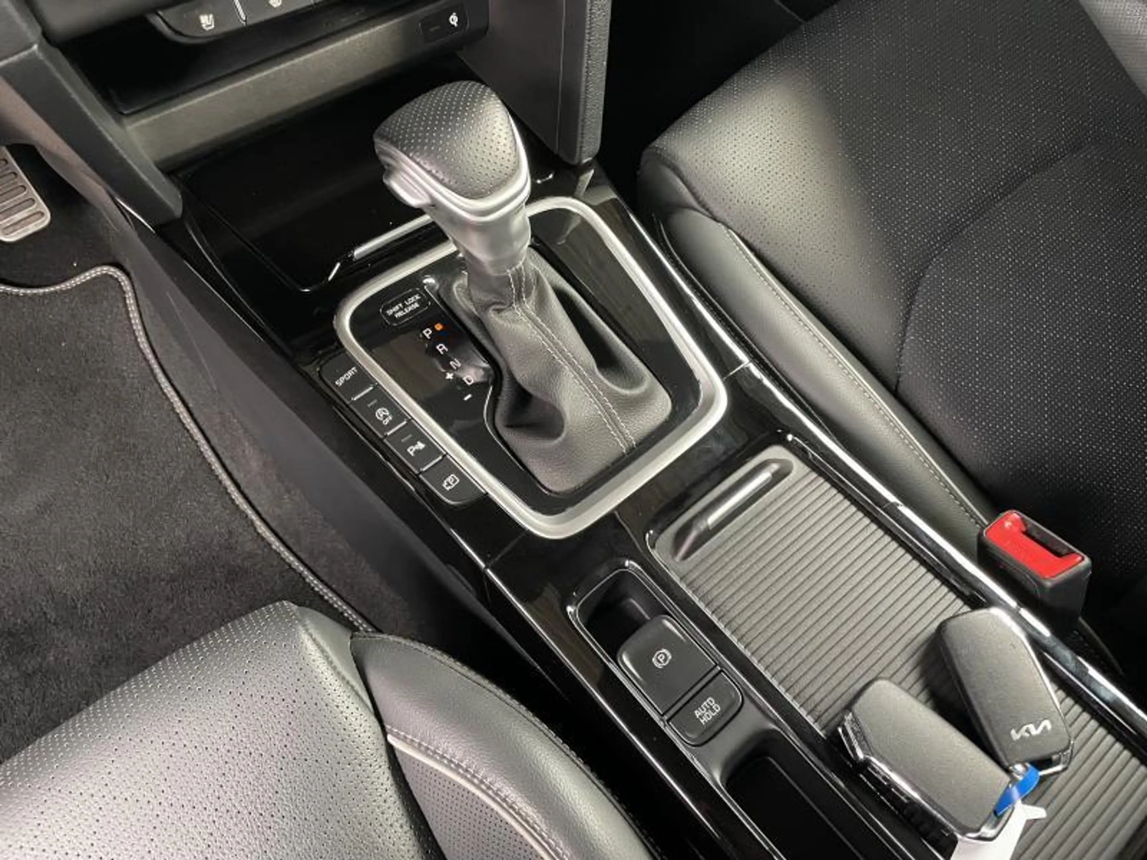 Kia Ceed / cee'd 1500 AUTOMATIQUE — photo 14