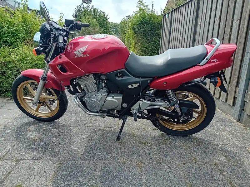 Honda CB 500 F - foto 2