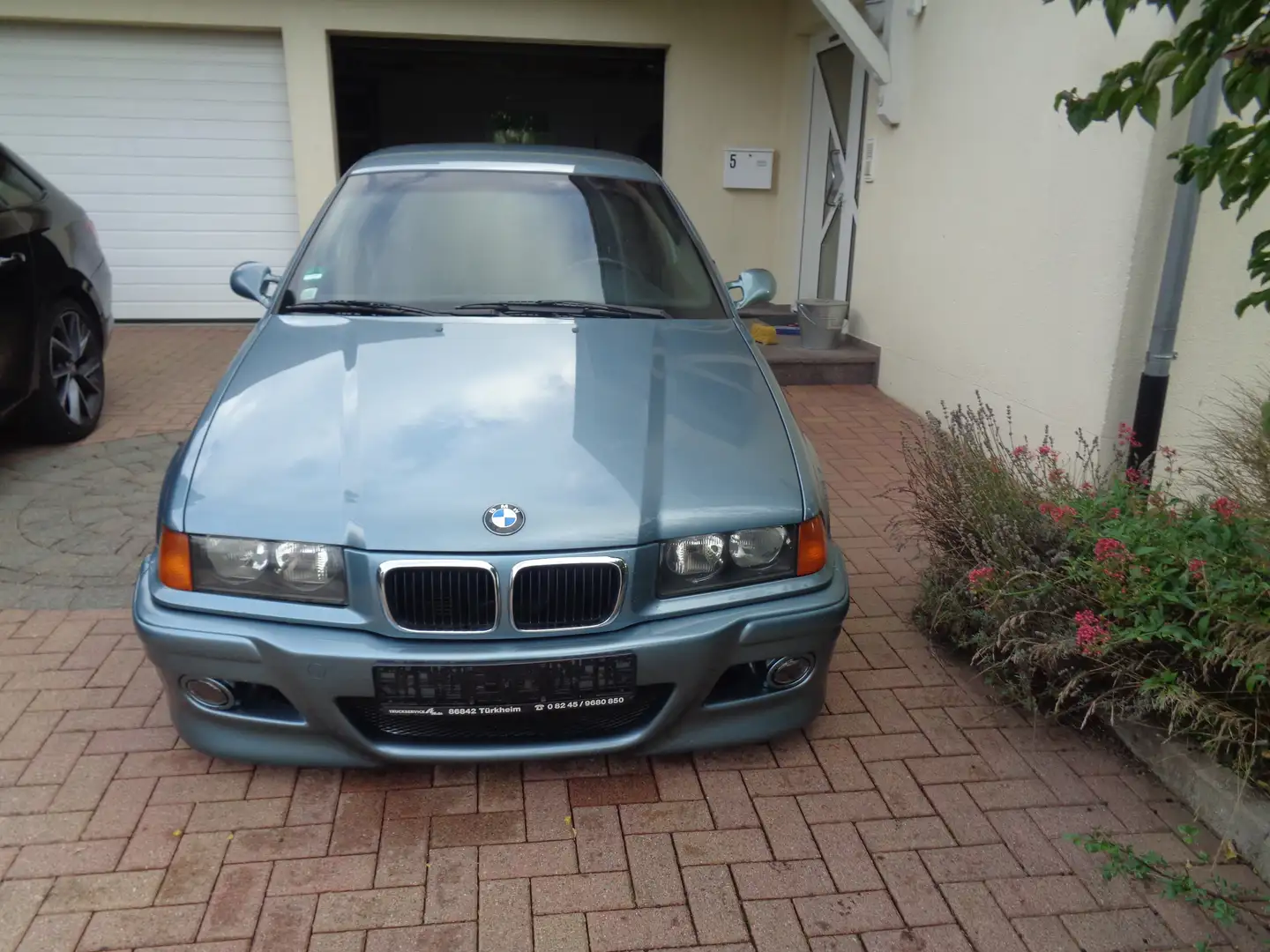 BMW 323 323i Exclusiv Edition Blau - 2
