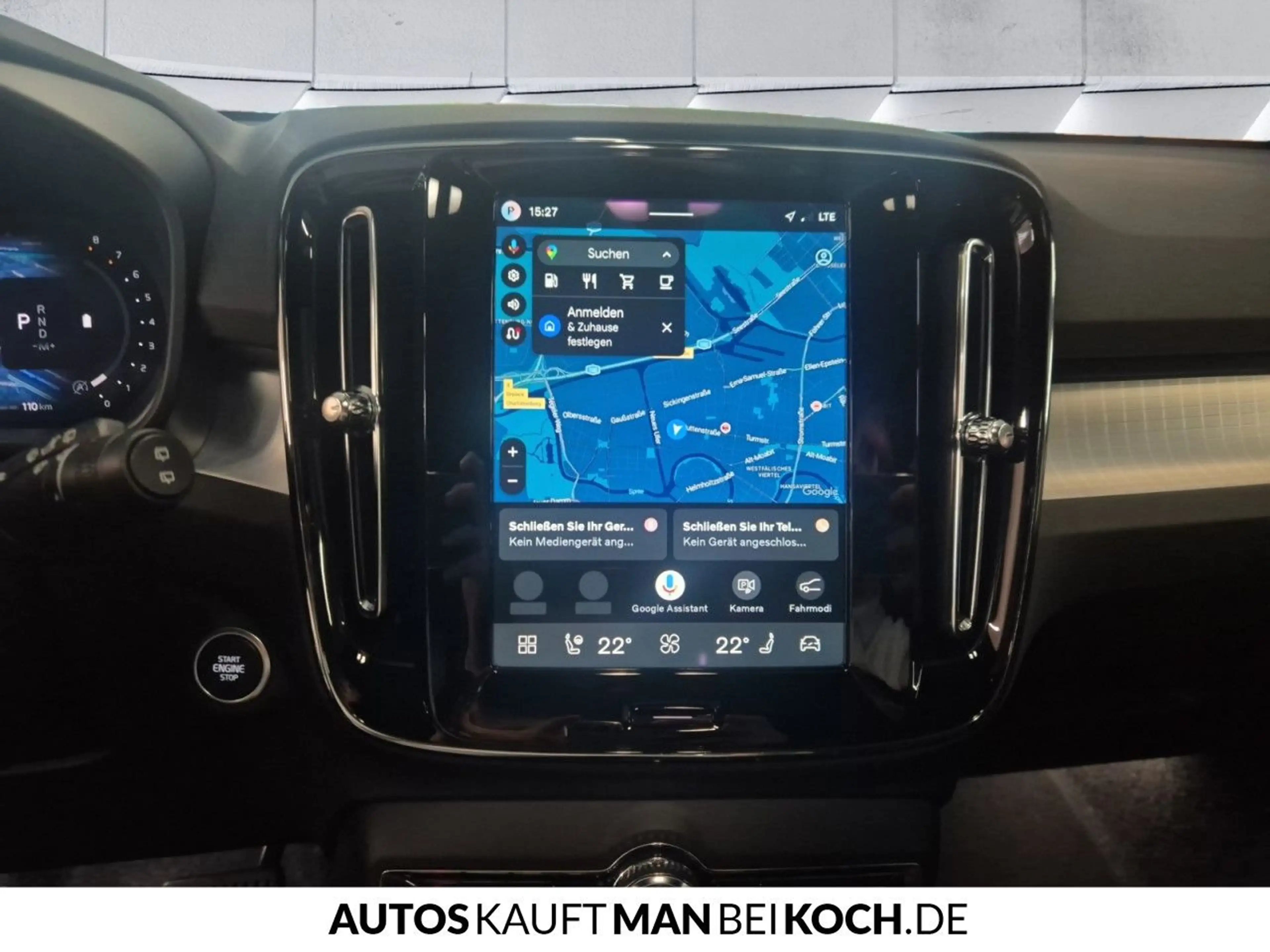 Volvo XC40 B3 Plus Dark ACC BLIS LED H/K 360° Notrad SHZ — photo 12