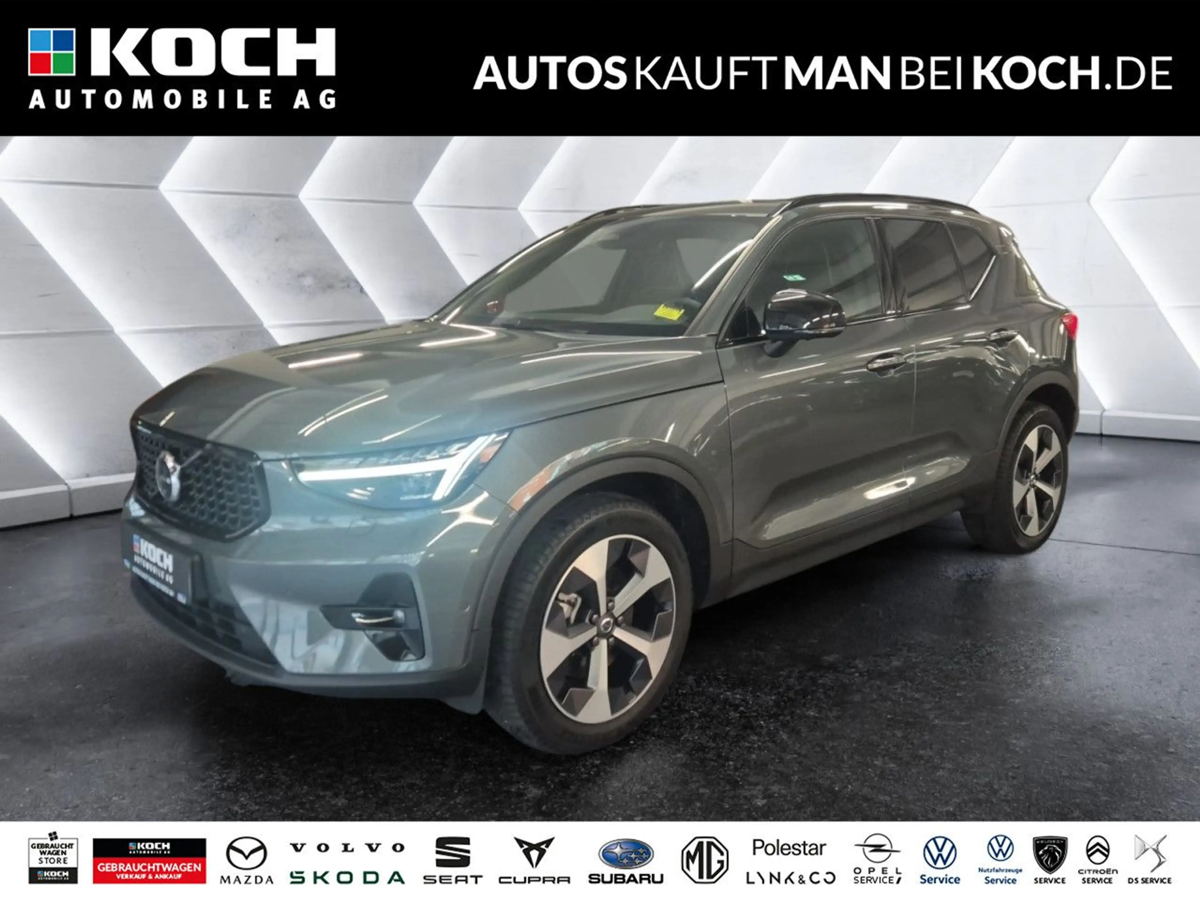 Volvo XC40 B3 Plus Dark ACC BLIS LED H/K 360° Notrad SHZ