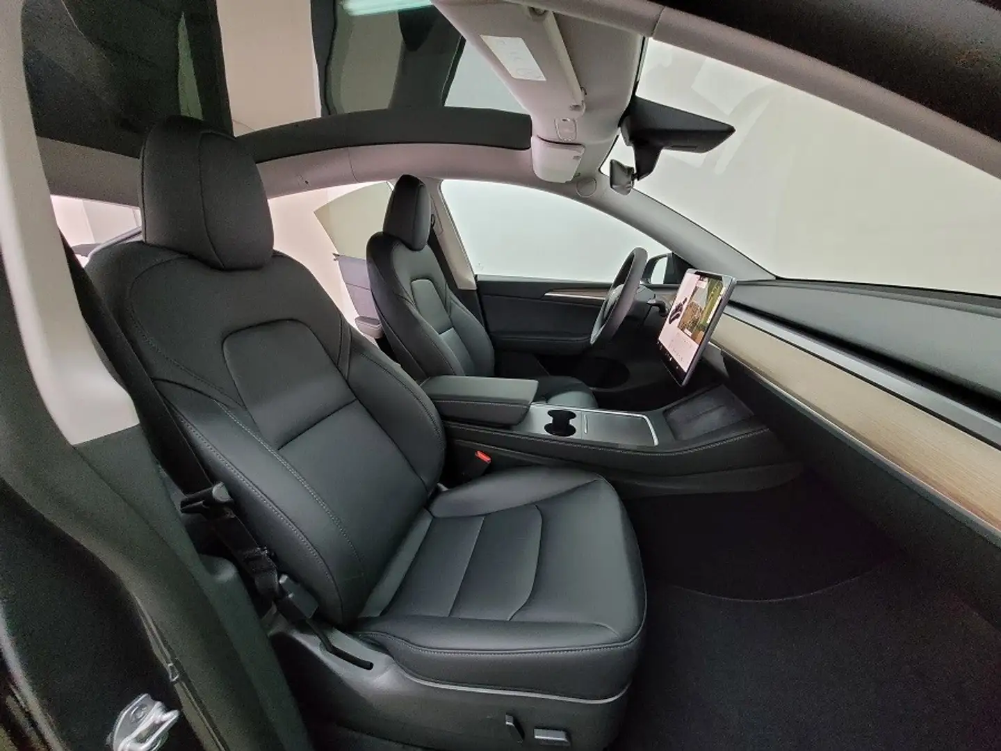 Tesla Model Y Lon Range AWD 79kWh netto 31.625,leasingfähig, Schwarz - 2