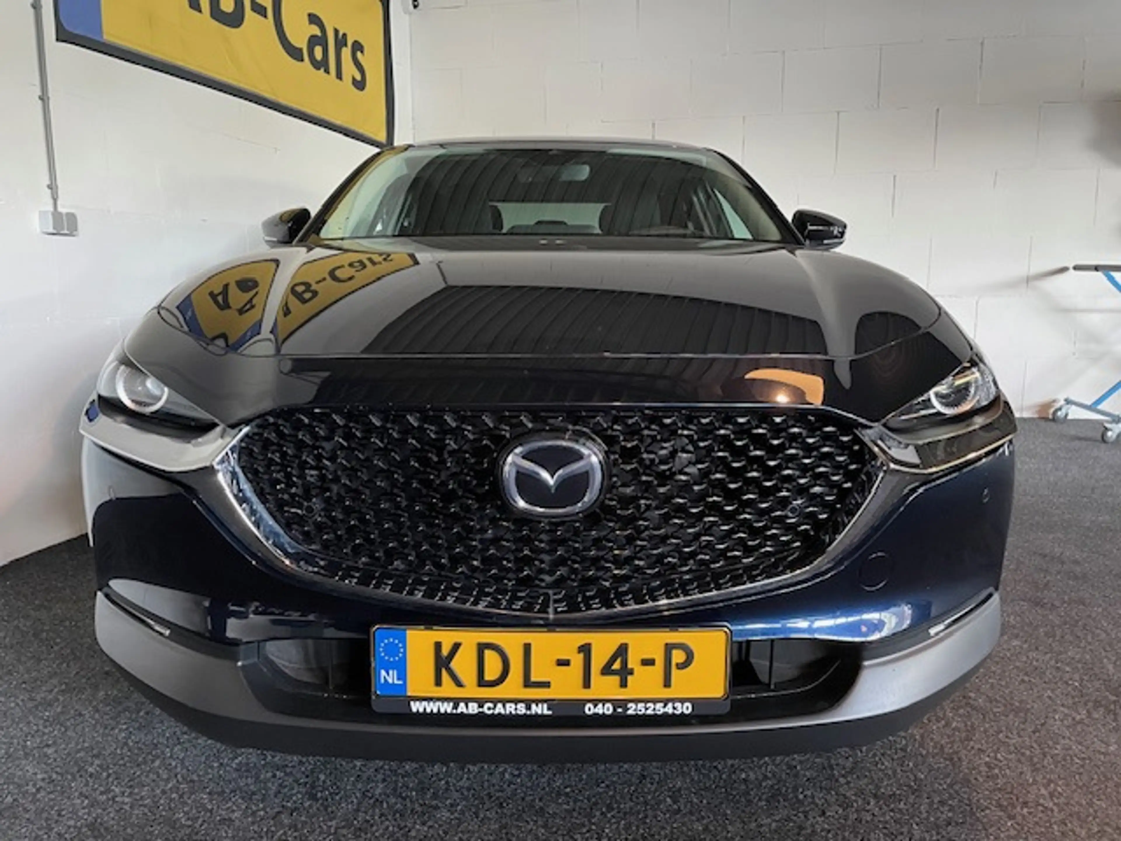 Mazda CX-30 2.0 e-SkyActiv M Hybrid Homura — photo 2
