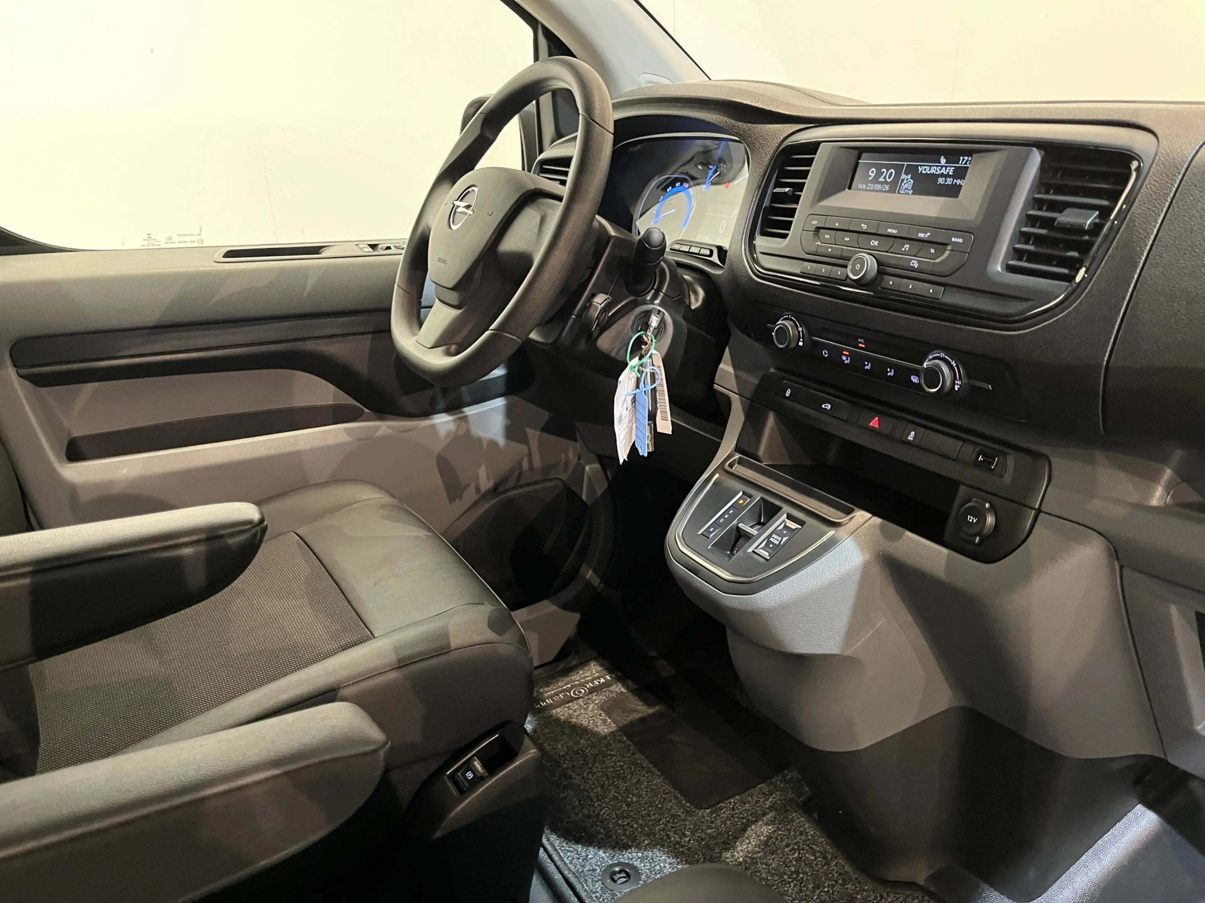 Opel Vivaro-e L2H1 Edition 50 kWh / 100% Elektrisch !! / Airco / — photo 3