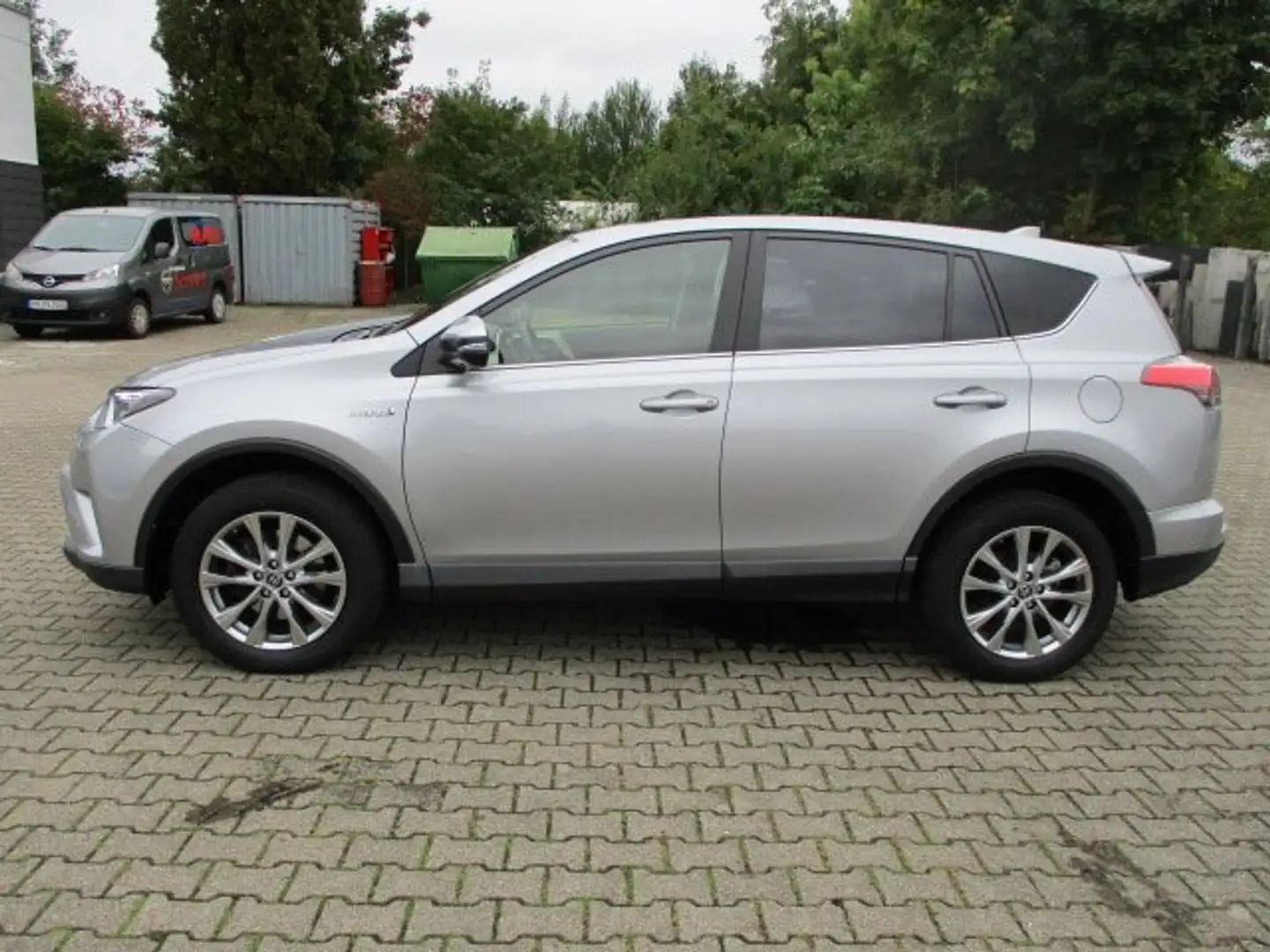 Toyota RAV 4 RAV4 Hybrid 2.5 4x4 Hybrid Exe Navi SD TWW 360° Silber - 2
