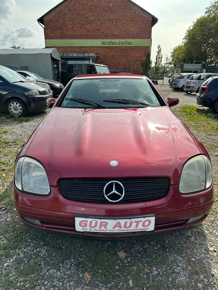 Mercedes-Benz SLK 230