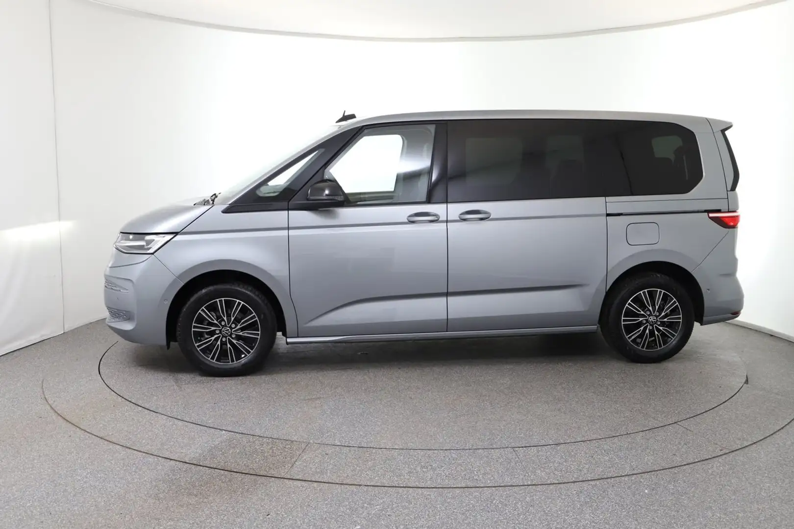 Volkswagen T7 Multivan VW T7 Multivan Business TDI Silber - 2
