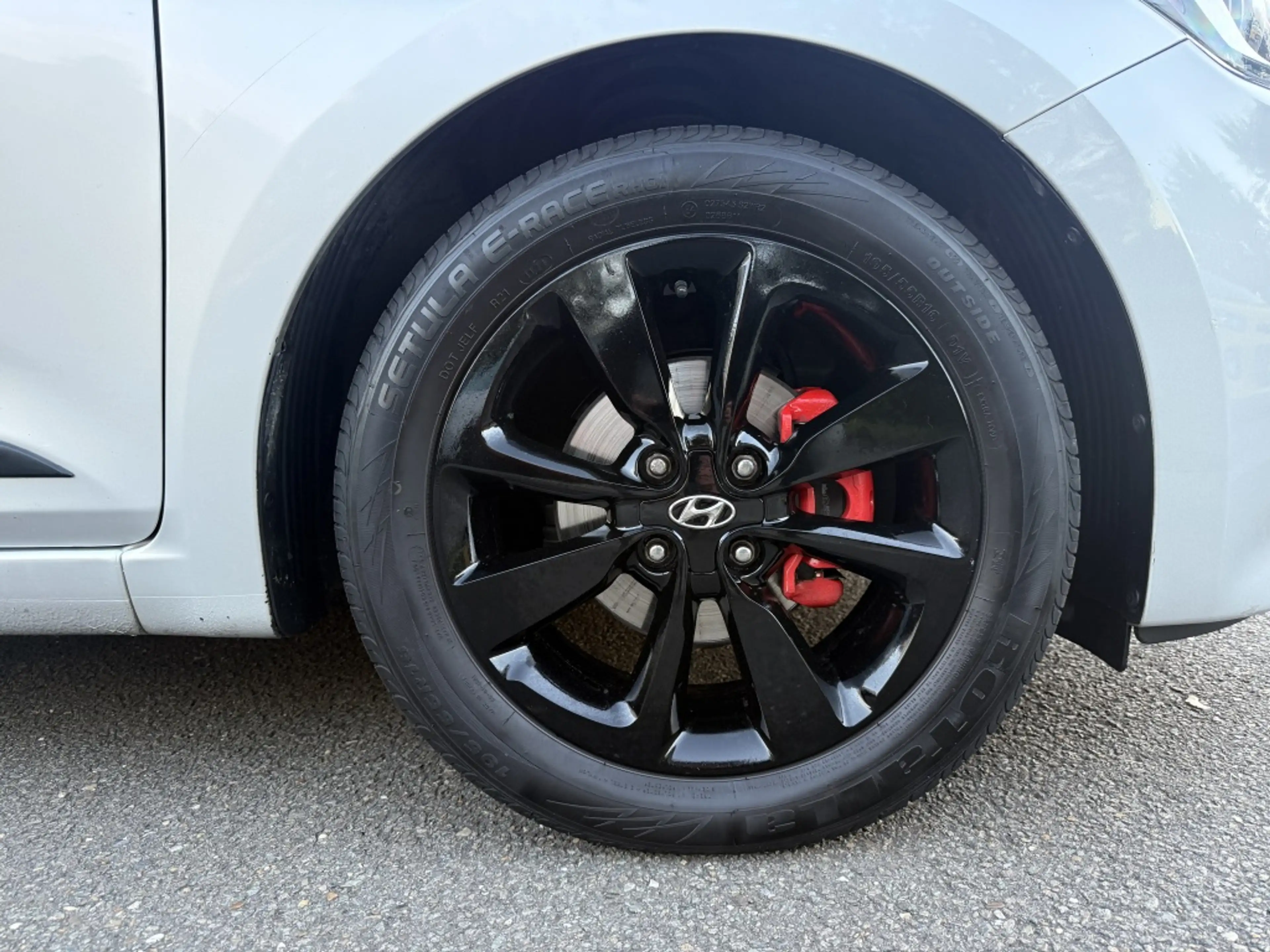 Hyundai i20 1.2 HP Black edition — photo 3