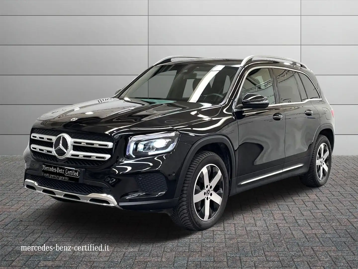 Mercedes-Benz GLB 200 d Sport Plus auto Black - 1