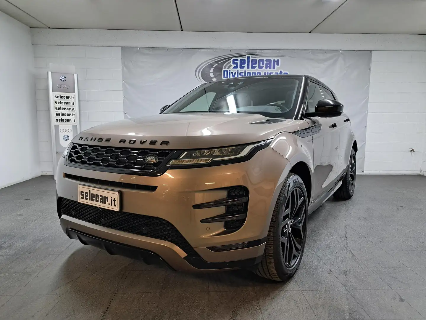 Land Rover Range Rover Evoque Evoque 2.0d i4 mhev R-Dynamic HSE awd 180cv auto Bronzo - 1
