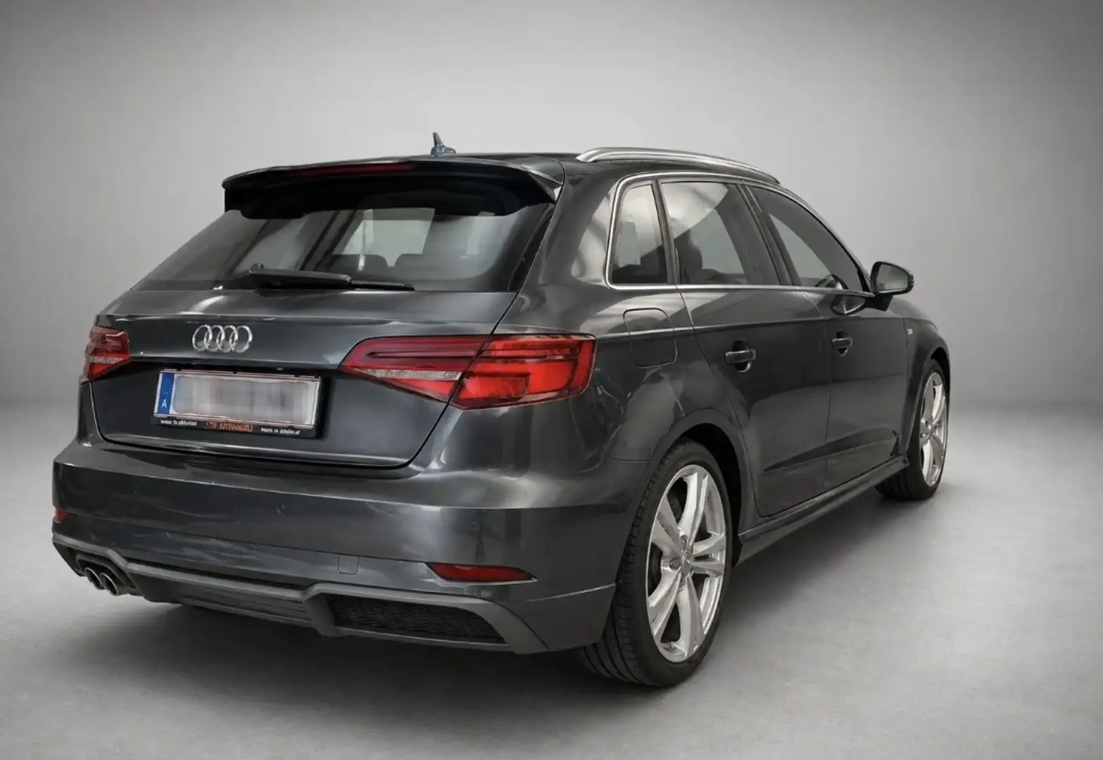 Audi A3 SB 2,0 TDI S-tronic Grau - 2