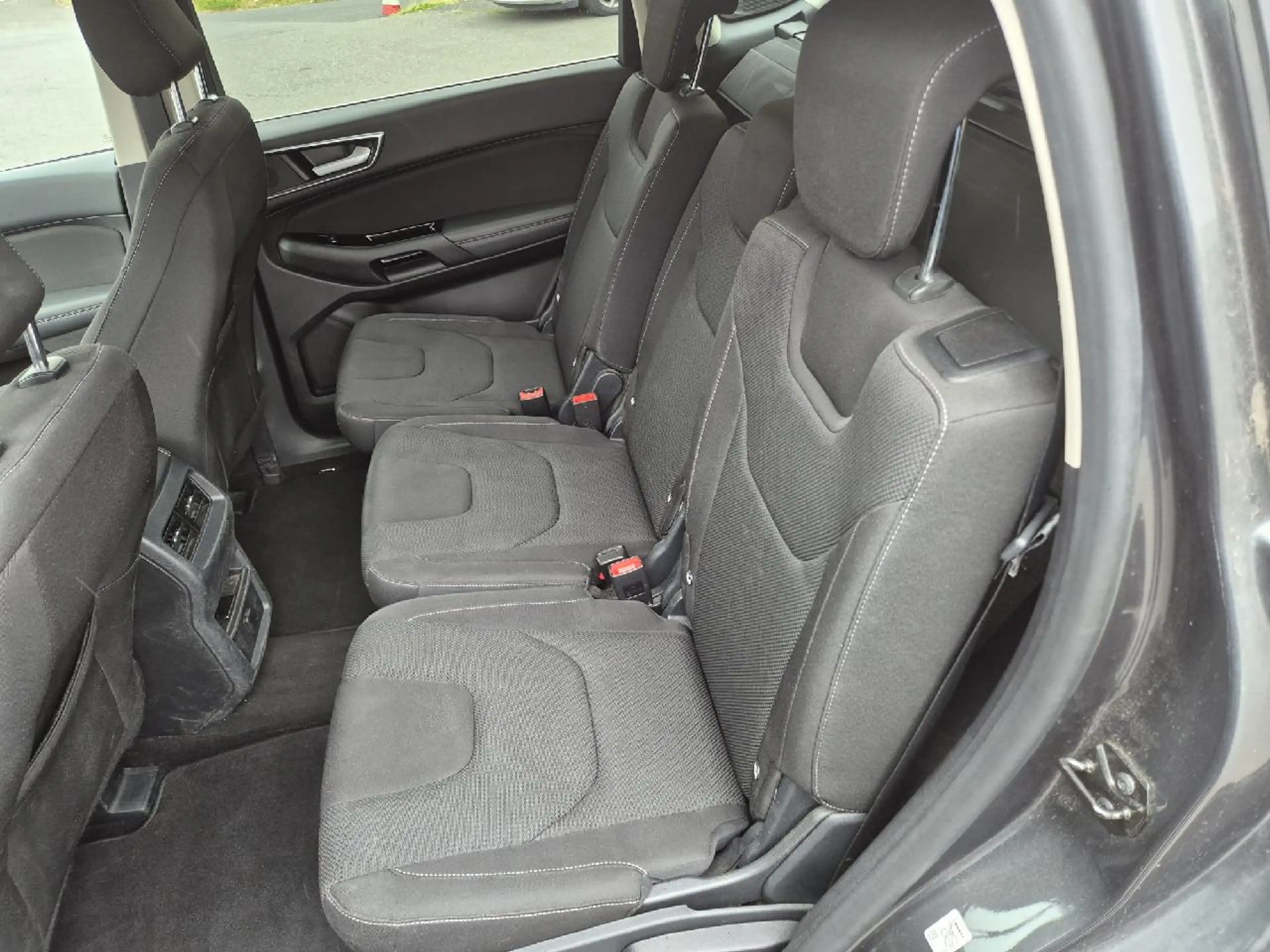 Ford S-Max Titanium AWD — photo 8