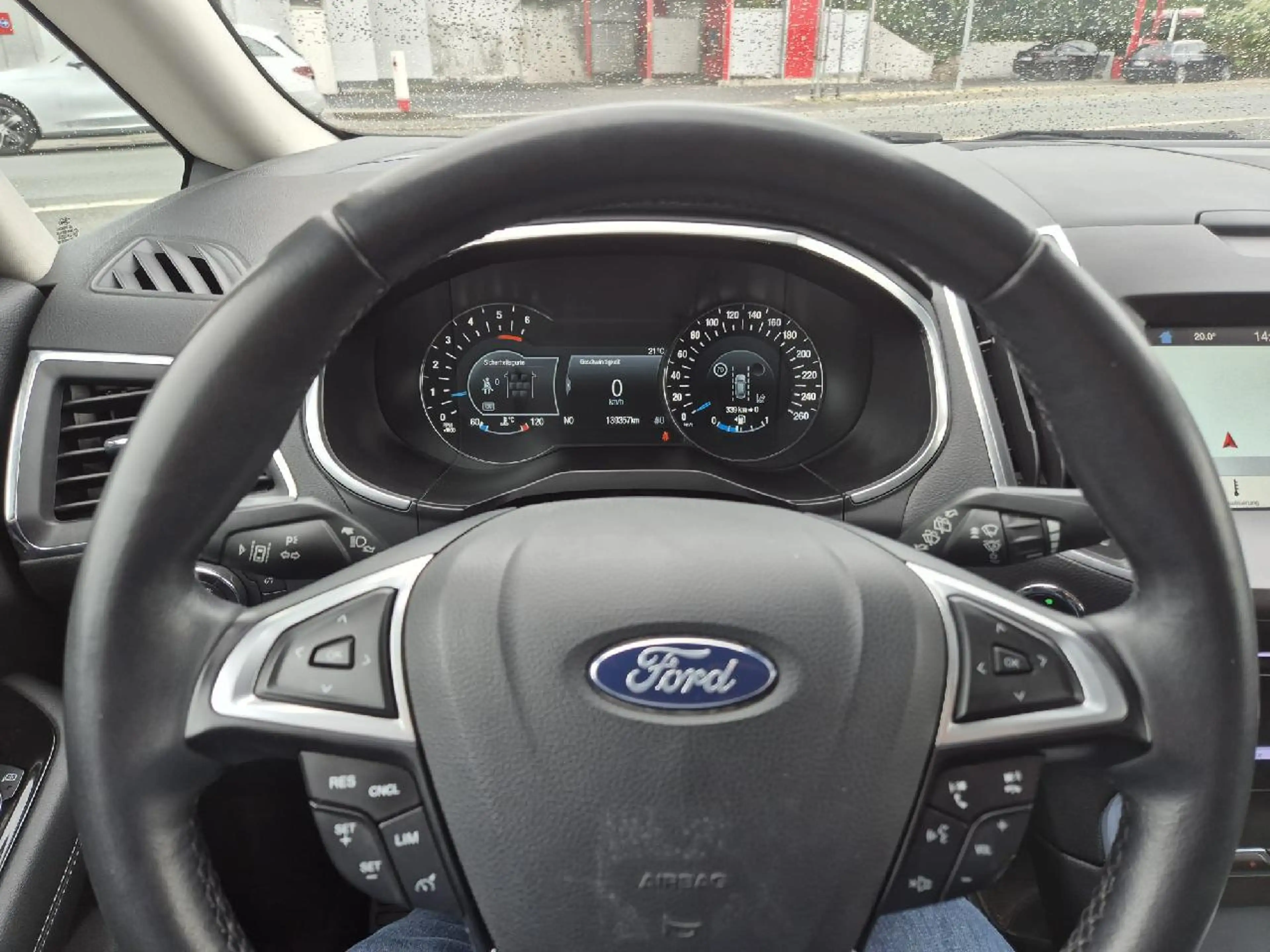 Ford S-Max Titanium AWD — photo 4