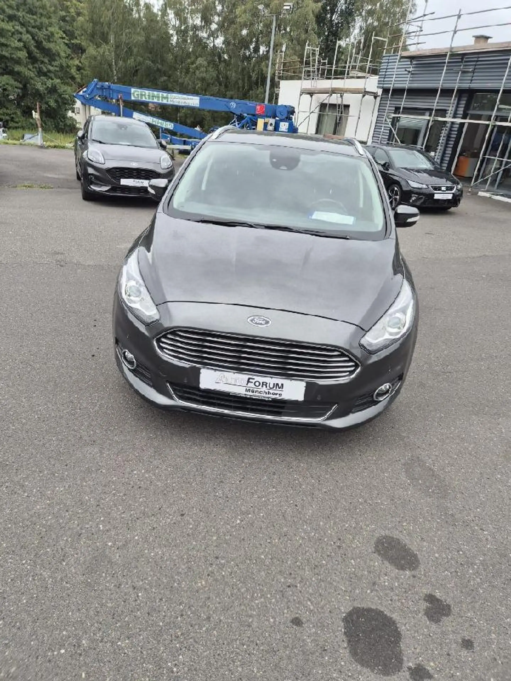 Ford S-Max Titanium AWD — photo 2