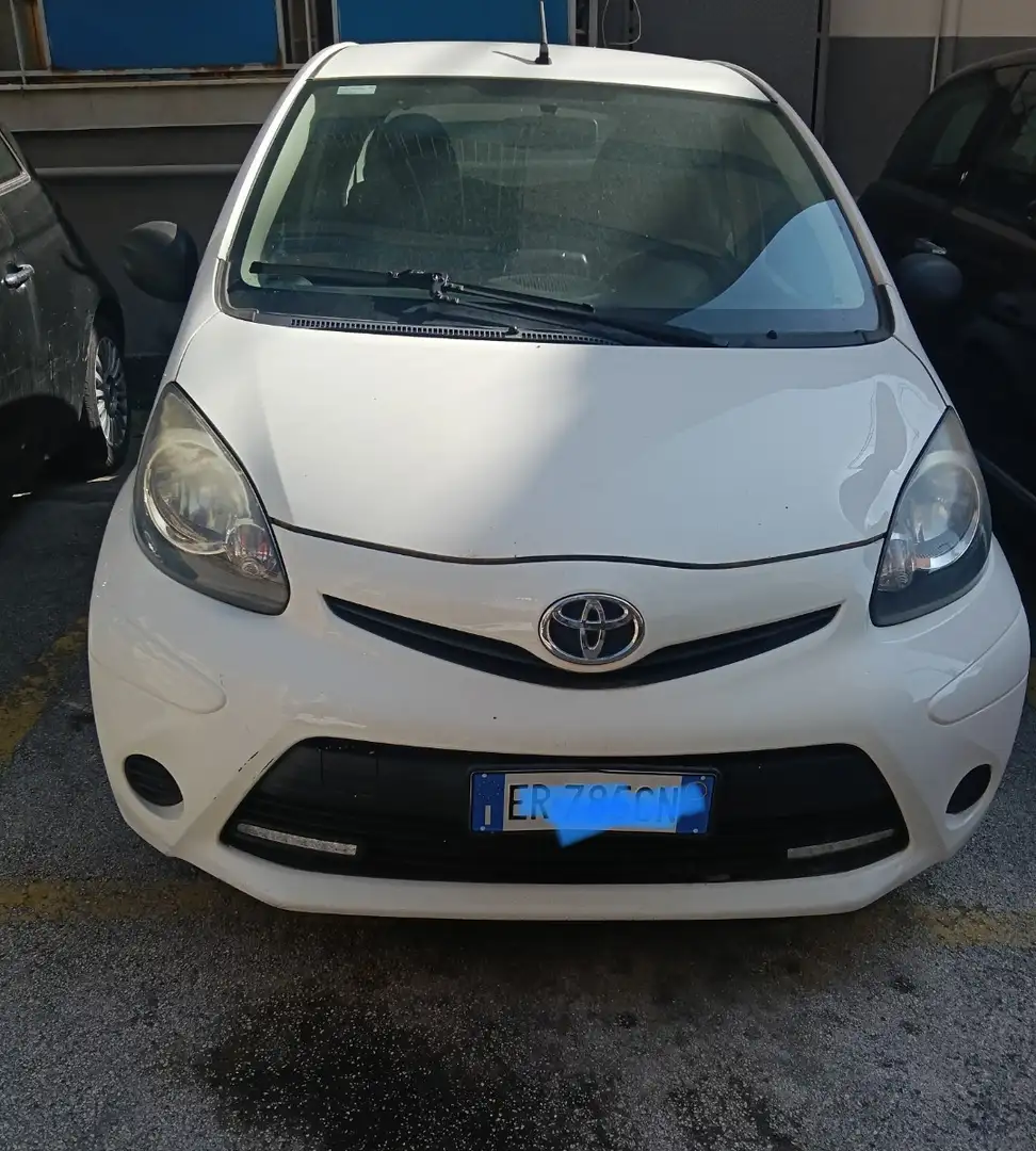 Toyota Aygo 5p 1.0 Active connect - 1