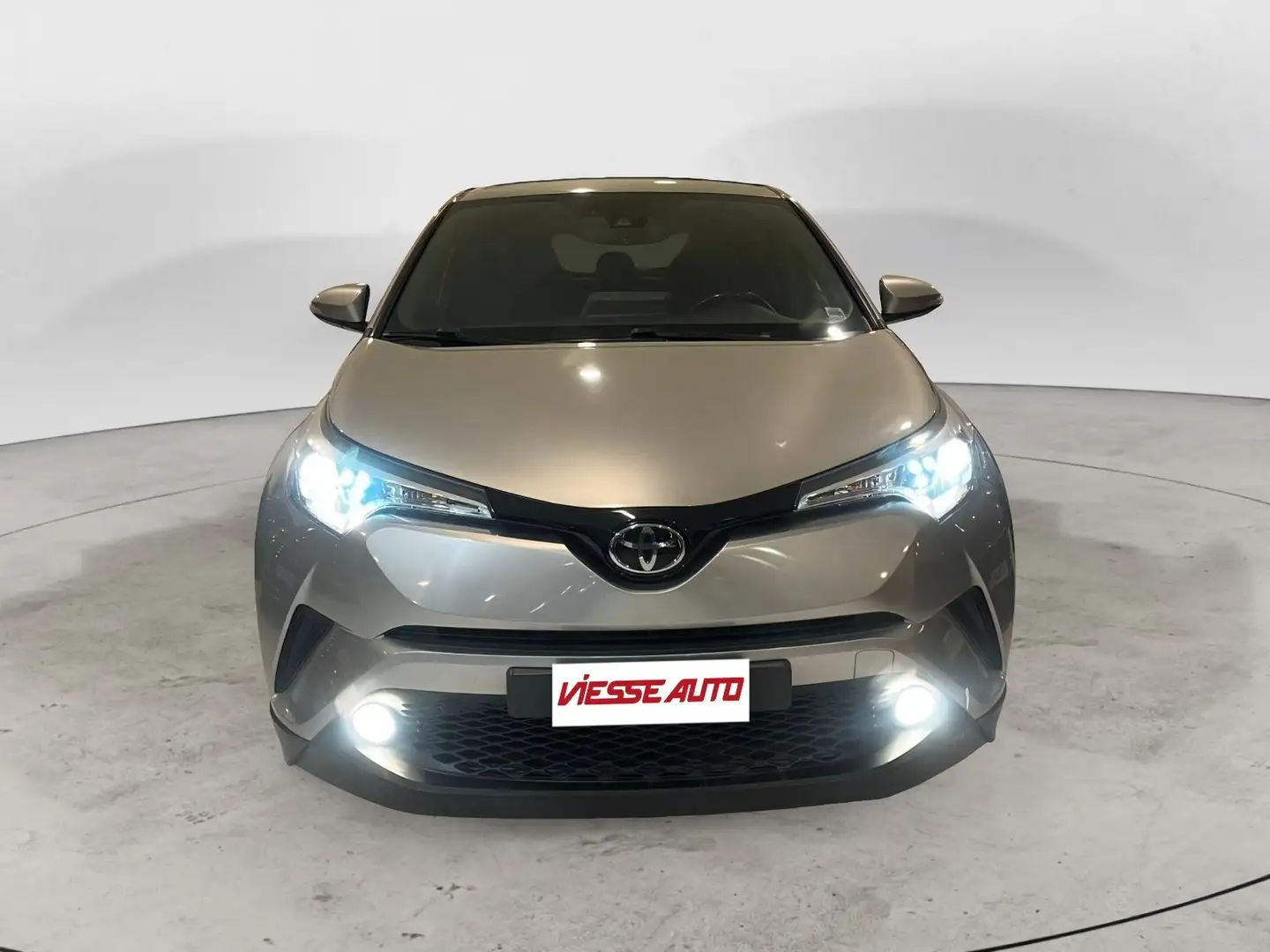 Toyota C-HR C-HR I 2016 1.2t Active 4wd cvt Argento - 2