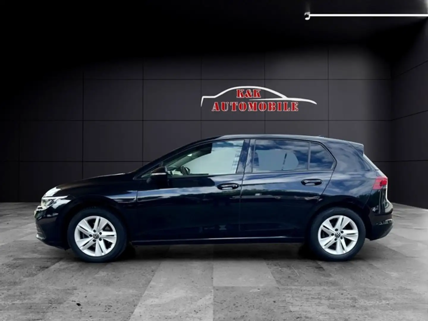 Volkswagen Golf VIII Life 2.0 TDI DSG NAVI/VIRTUAL/LED/PDC Nero - 2
