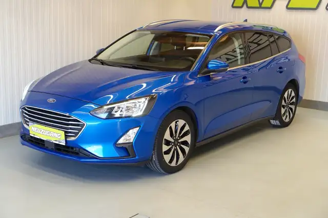 Ford Focus view 11