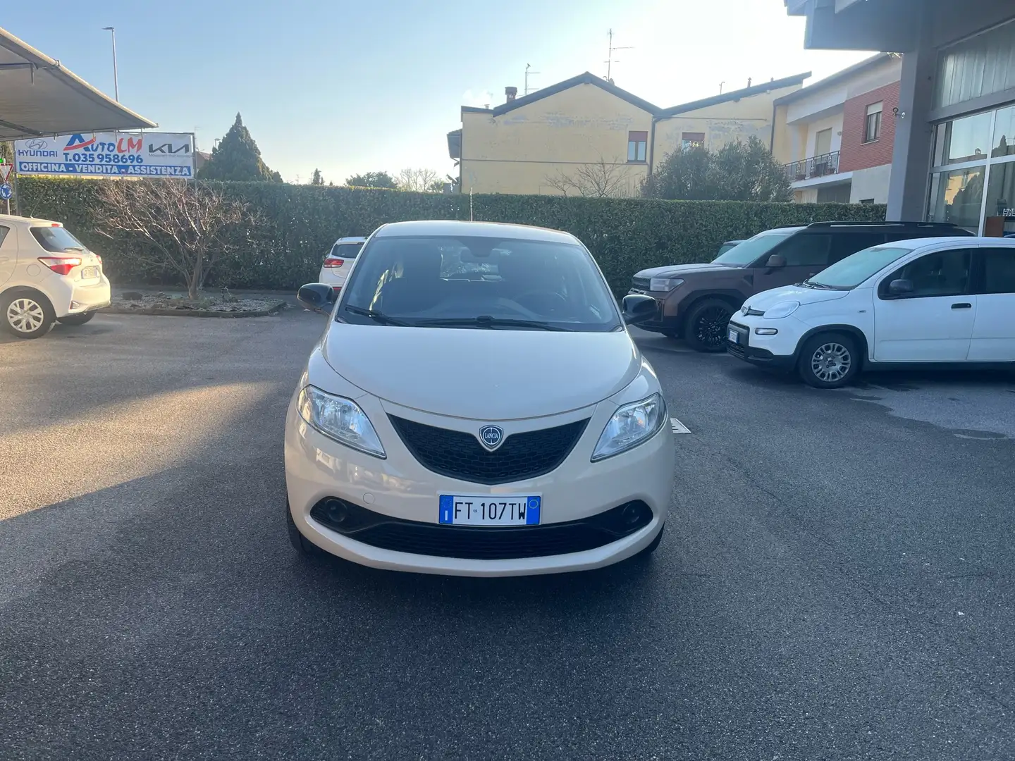 Lancia Ypsilon 1.2 8v Gold s&s 69cv - Ok Neopatentati - 2
