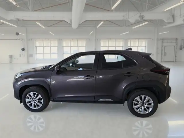 Toyota Yaris Cross view 5