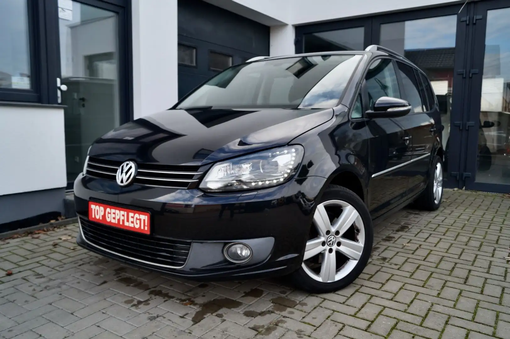 Volkswagen Touran Highline-DSG-XENON-ALCANTARA-RNS 510- Nero - 1