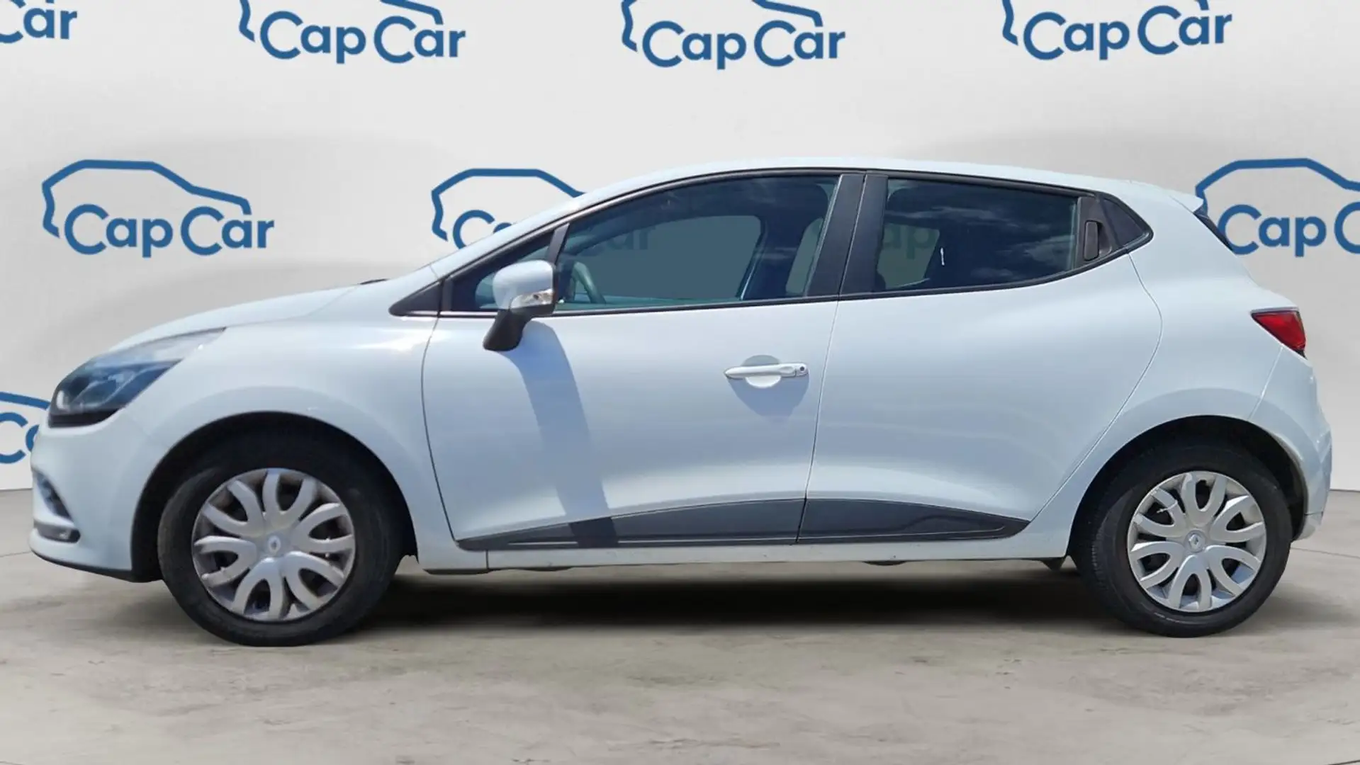 Renault Clio IV 0.9 TCe 90 Business Blanc - 2