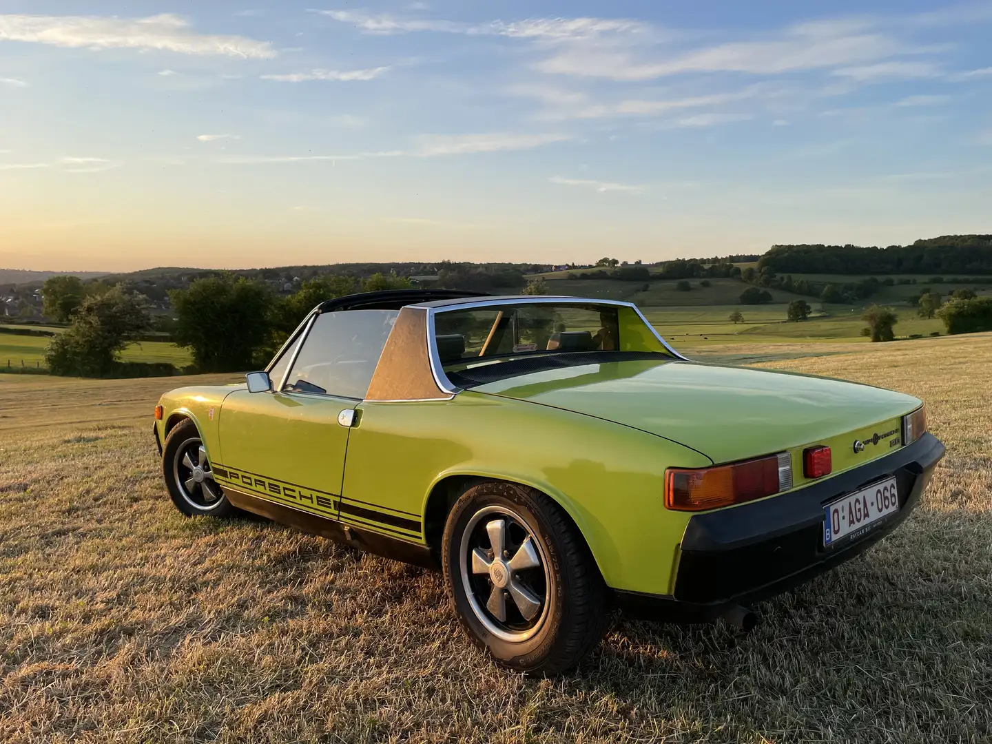 Porsche 914 targa Amarillo - 1