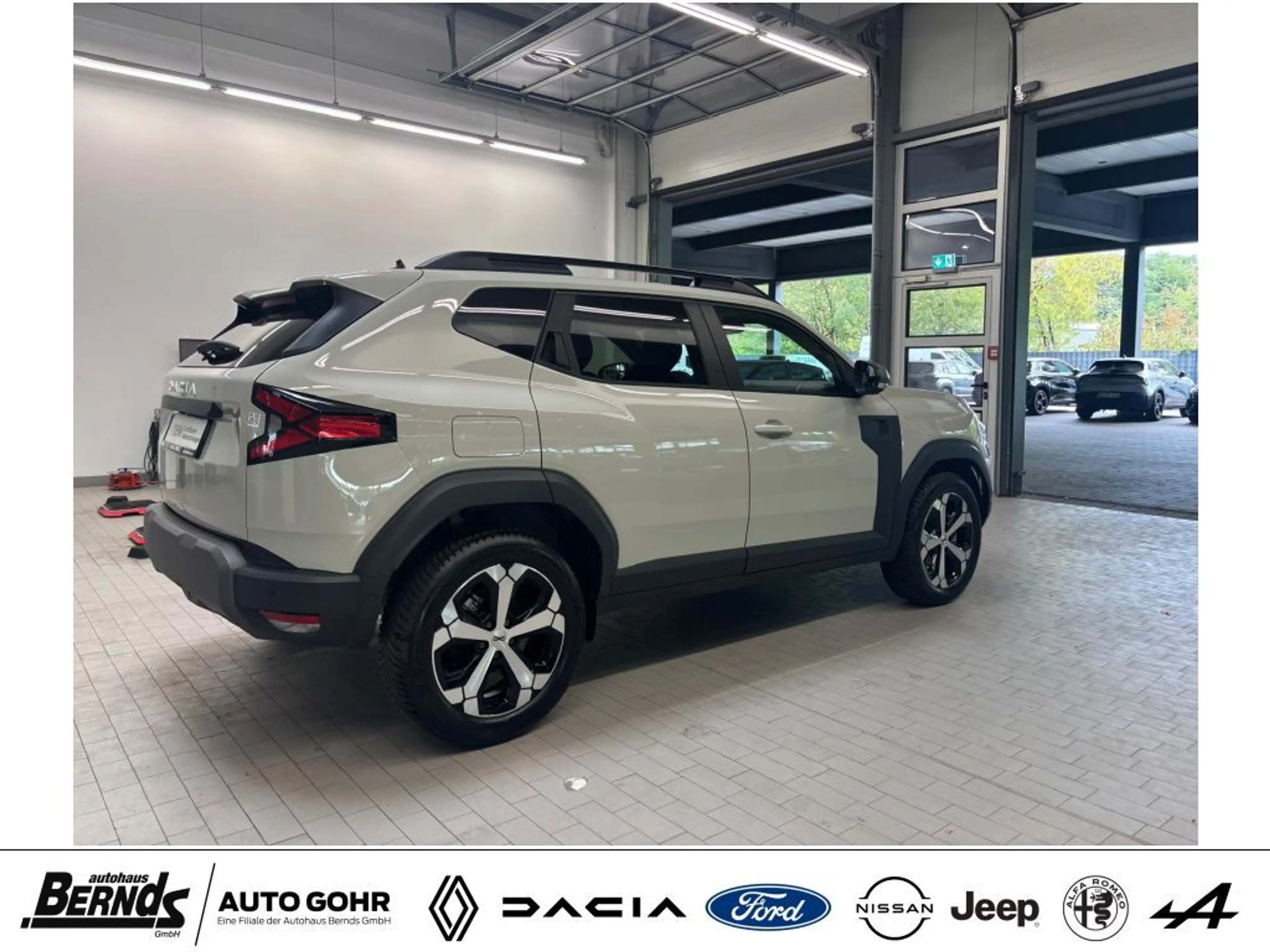 Dacia Duster Hybrid 140 Journey Multiview Kamera Navi 3D HiFi — photo 5