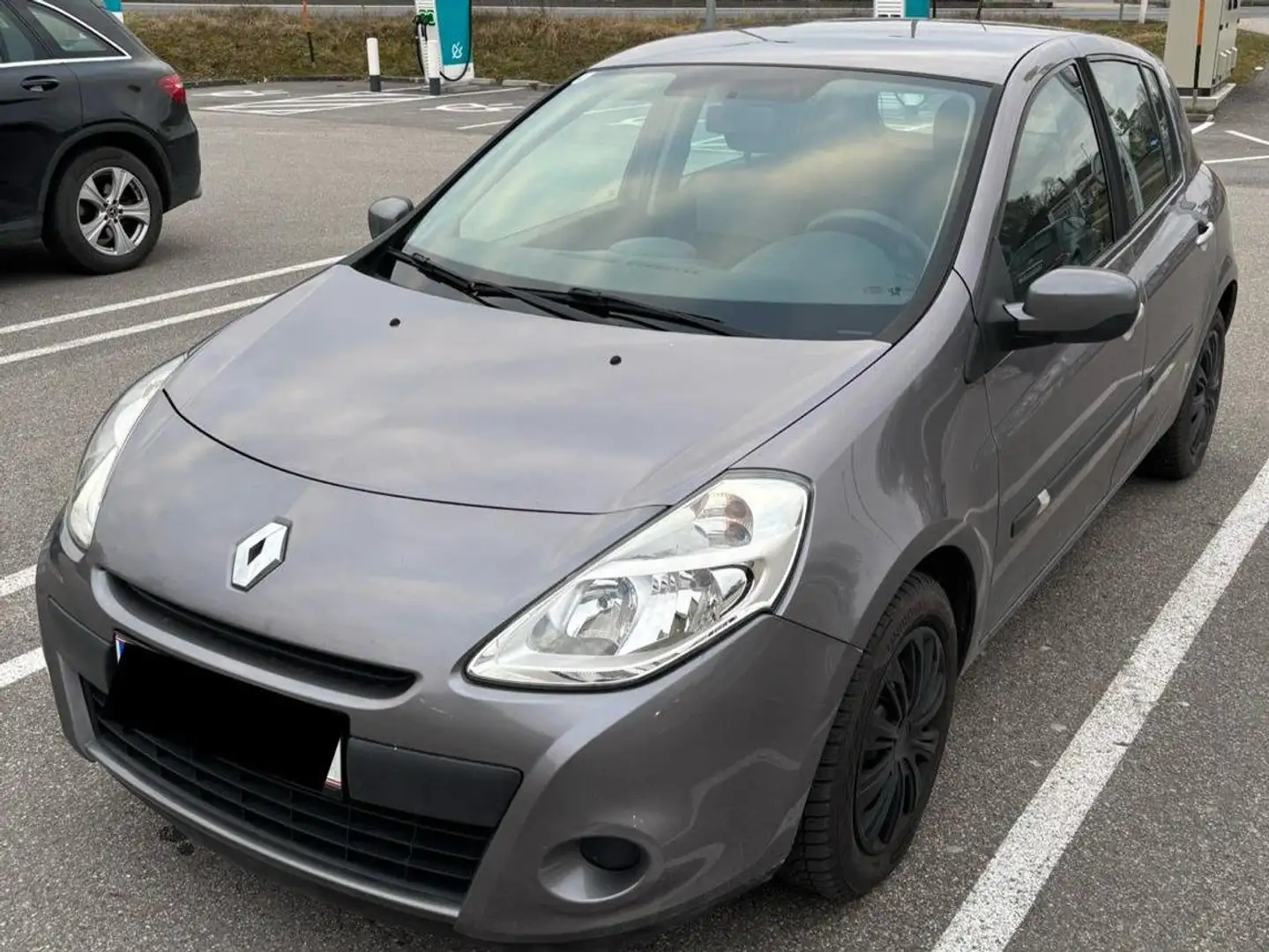 Renault Clio Clio Expression 1,2 16V Hi-Flex Expression Grau - 1