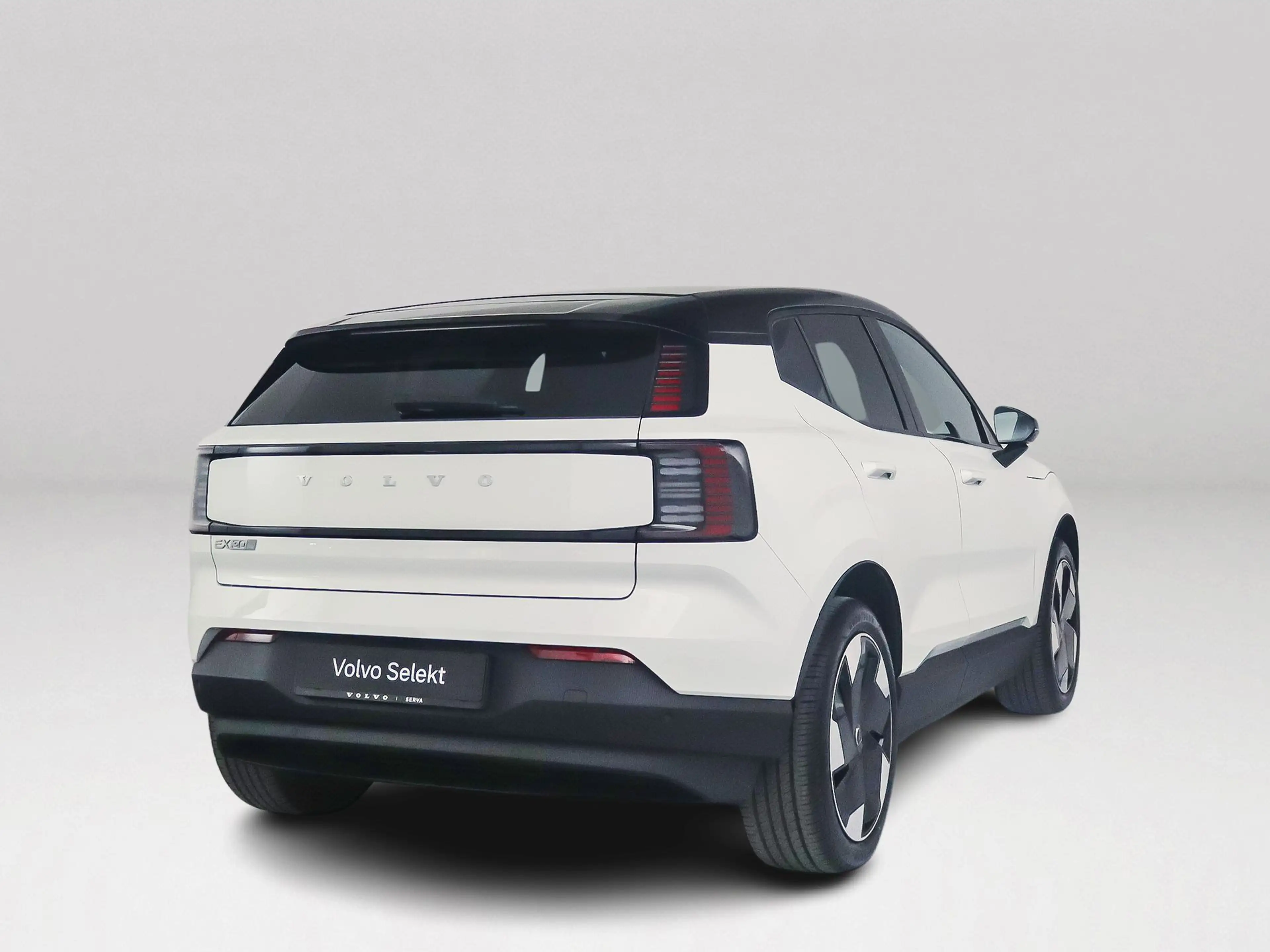 Volvo EX30 Single Motor Extended Range Plus 69 kWh | Parkeerc — photo 2
