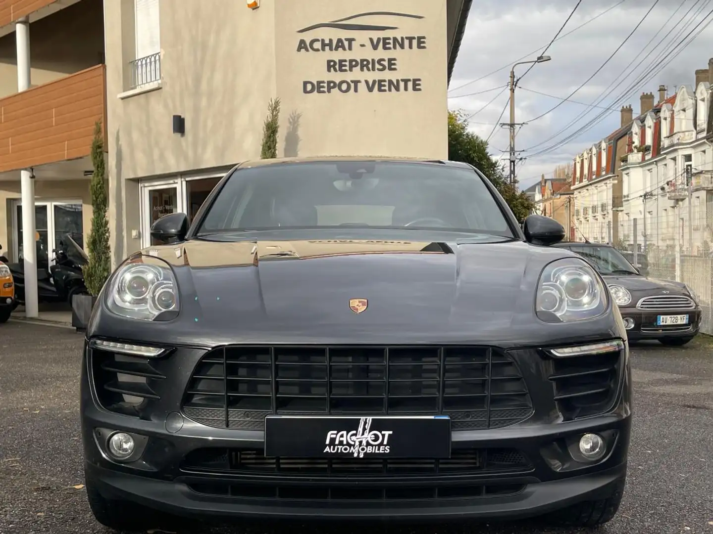 Porsche Macan Macan 2.0i - BV PDK TYPE 95B . PHASE 1 Grijs - 2