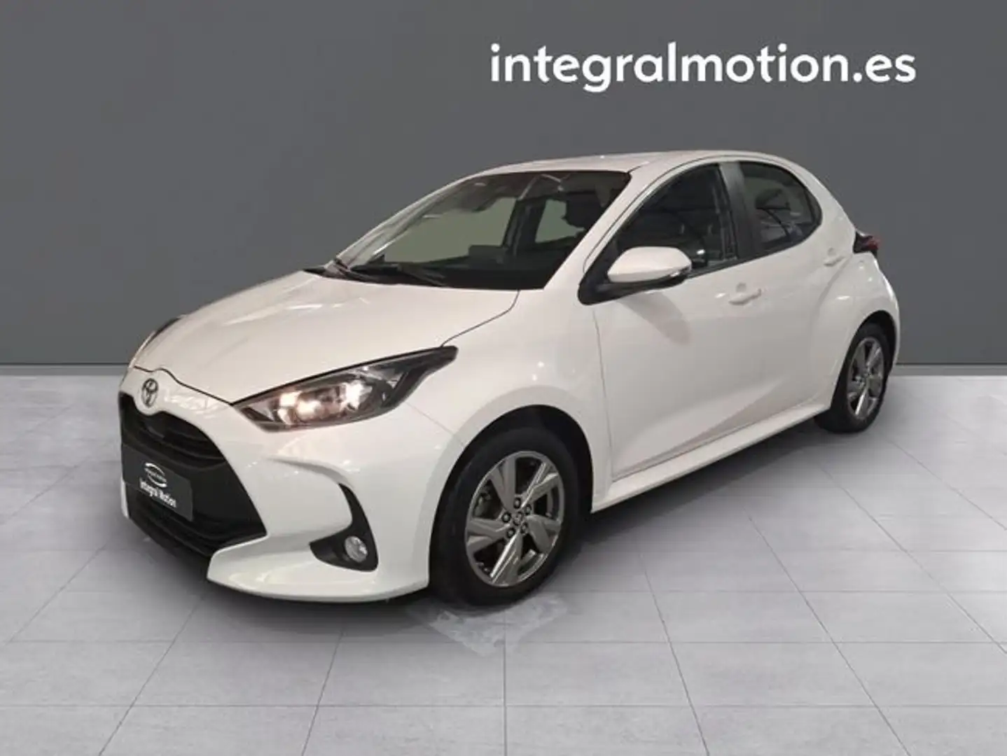 Toyota Yaris 120H 1.5 Active Plus Blanco - 1