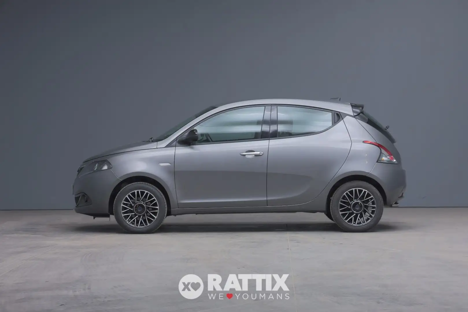 Lancia Ypsilon 1.0 Firefly Hybrid 70CV Platino Grigio - 2