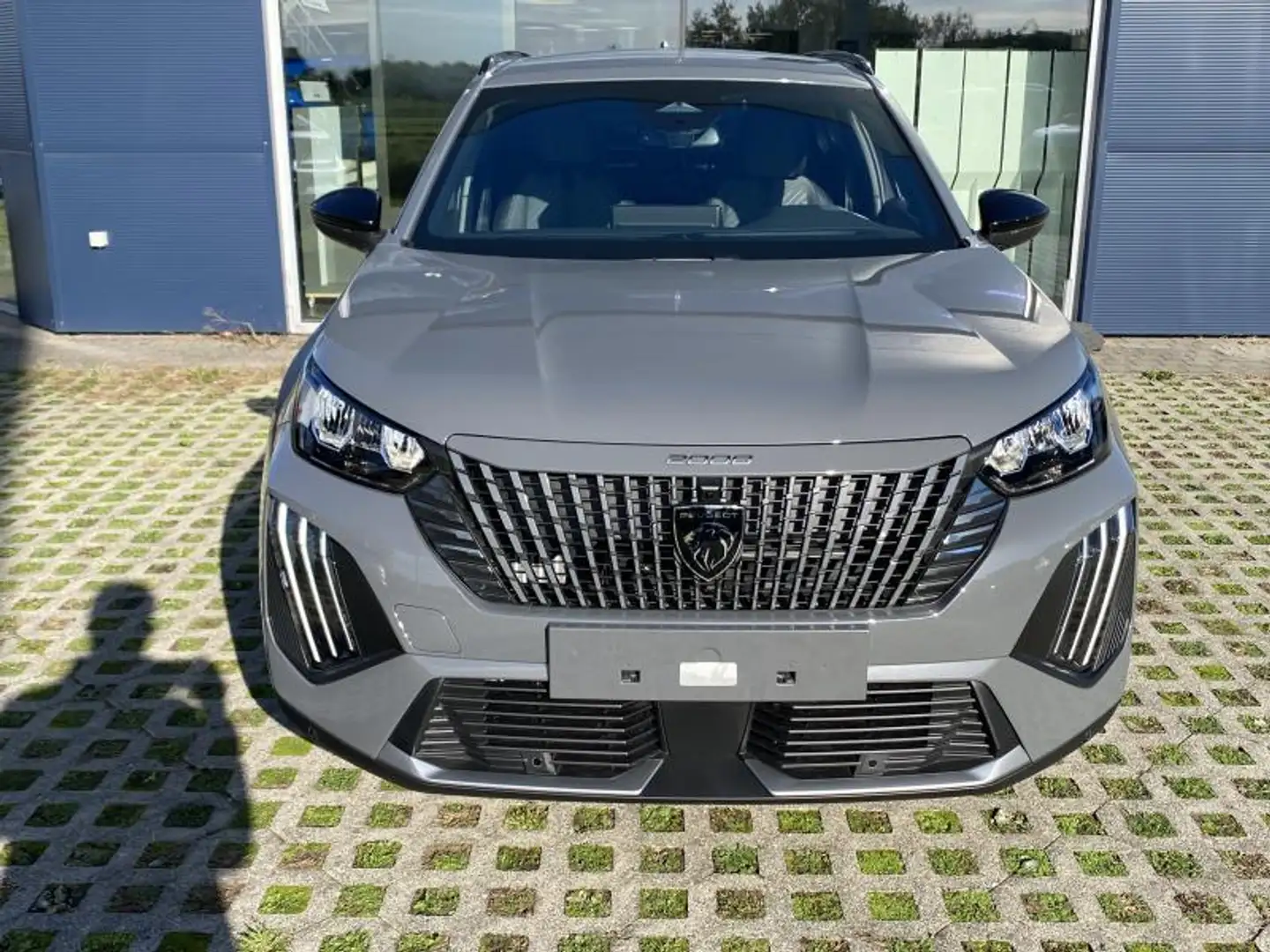 Peugeot 2008 II Gris - 2