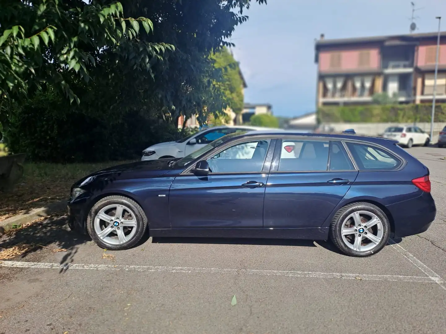 BMW 316 Serie 3 F31 2012 Touring 316d Touring Modern Blu/Azzurro - 2