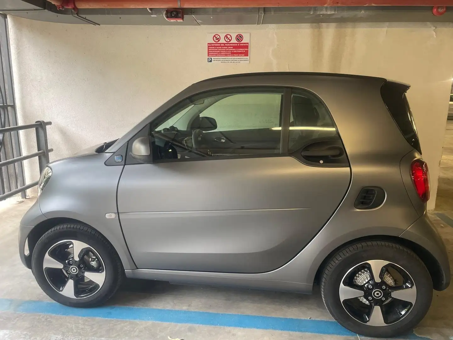 smart forTwo Fortwo eq Passion 22kW Grigio - 1