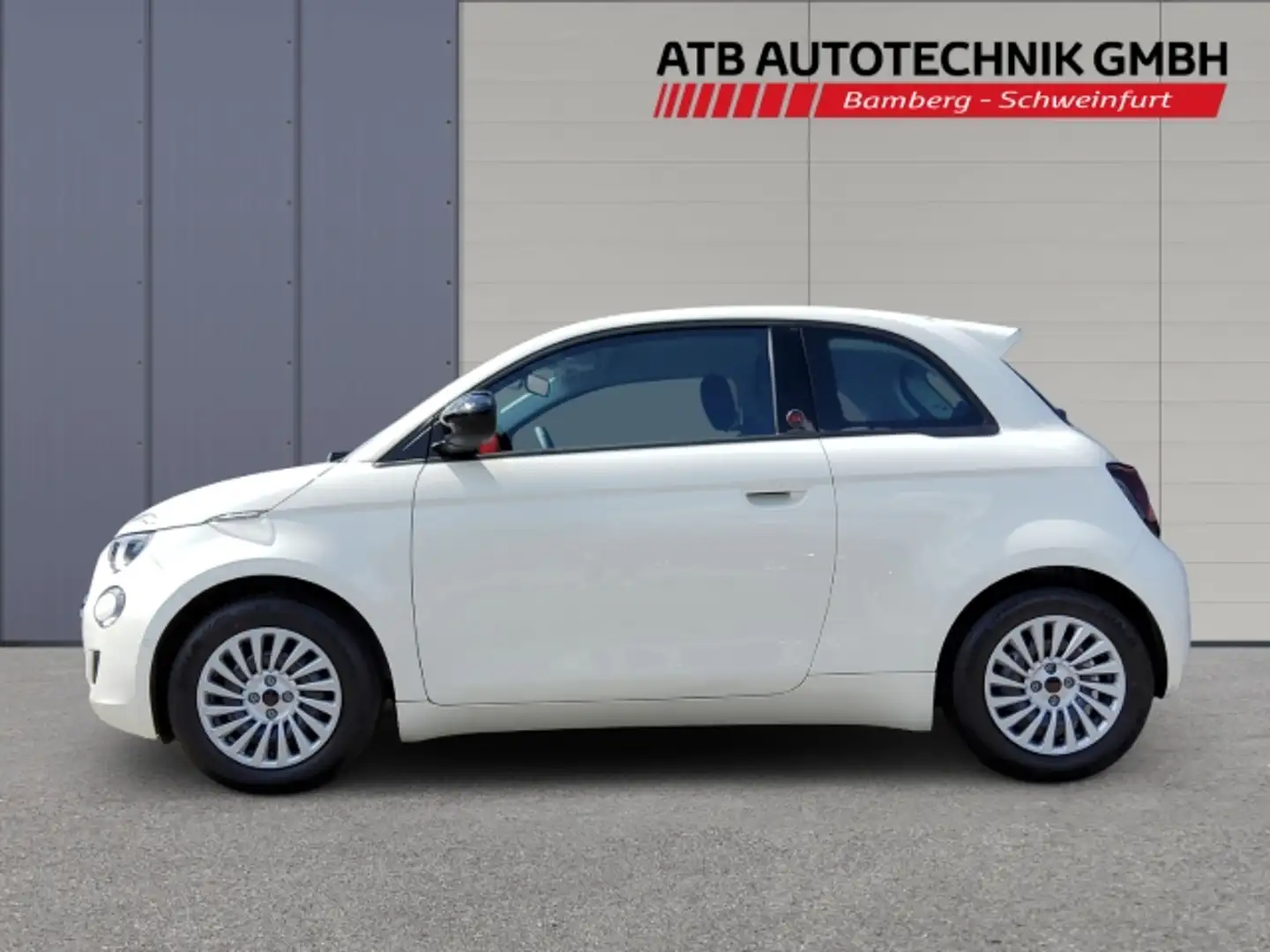 Fiat 500 Elektro RED Hatchback 23,8 kWh PDC Tempomat LED Weiß - 2