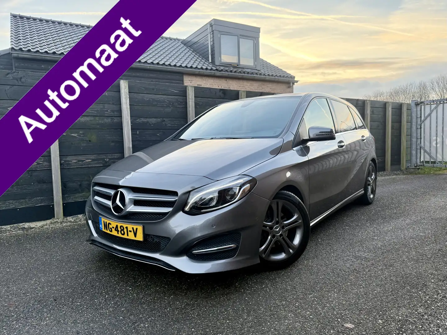 Mercedes-Benz B 180 Lease Edition Plus automaat Grau - 1