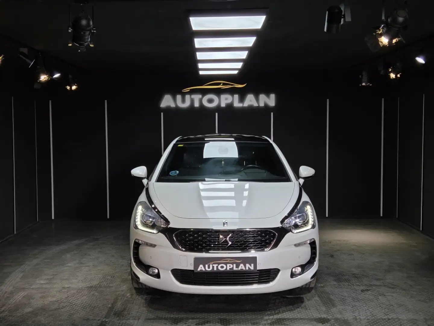 DS Automobiles DS 5 2.0HDi Desire 160 Blanco - 2