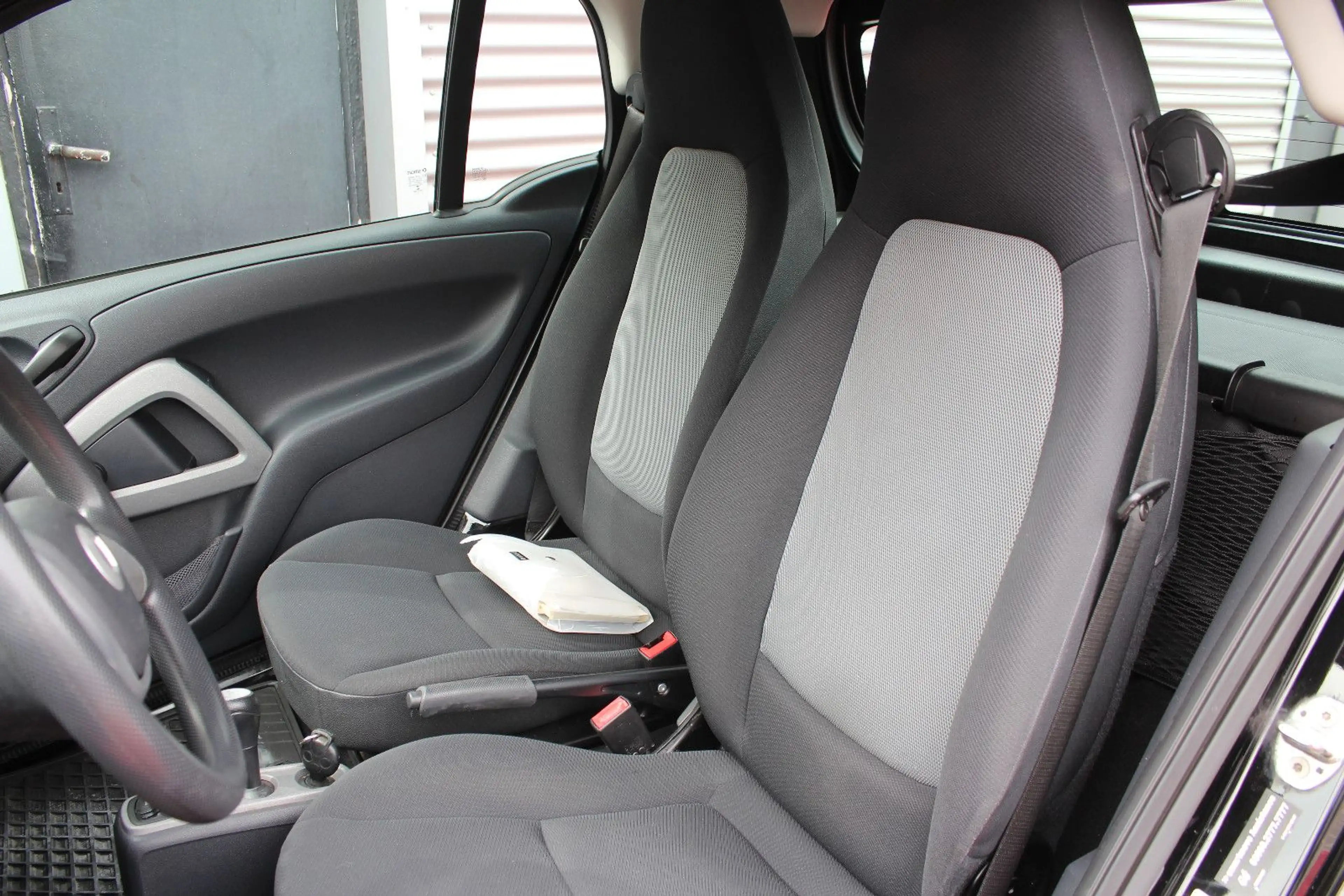 smart forTwo fortwo coupe Micro Hybrid Drive 1.Hand — photo 12