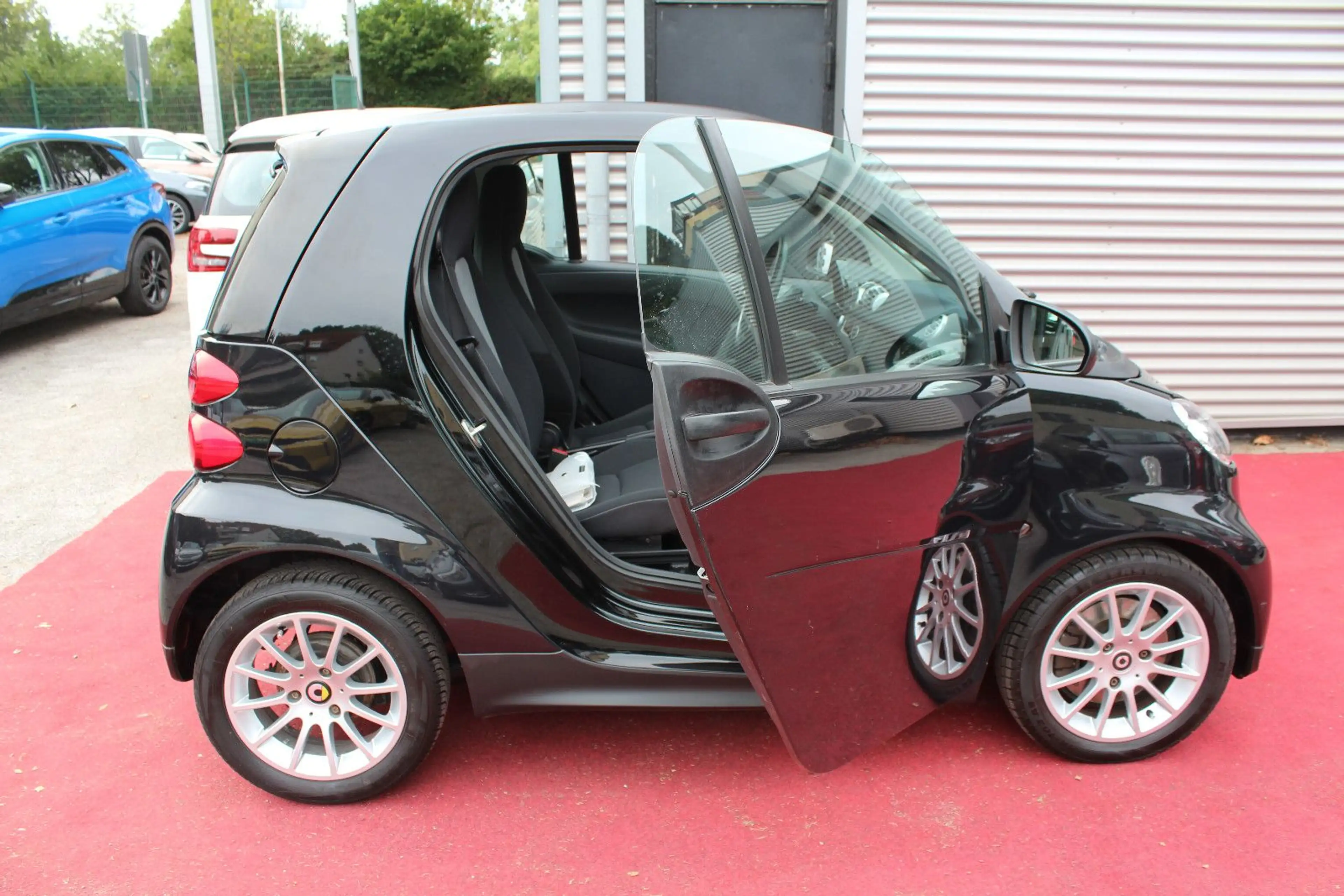 smart forTwo fortwo coupe Micro Hybrid Drive 1.Hand — photo 11