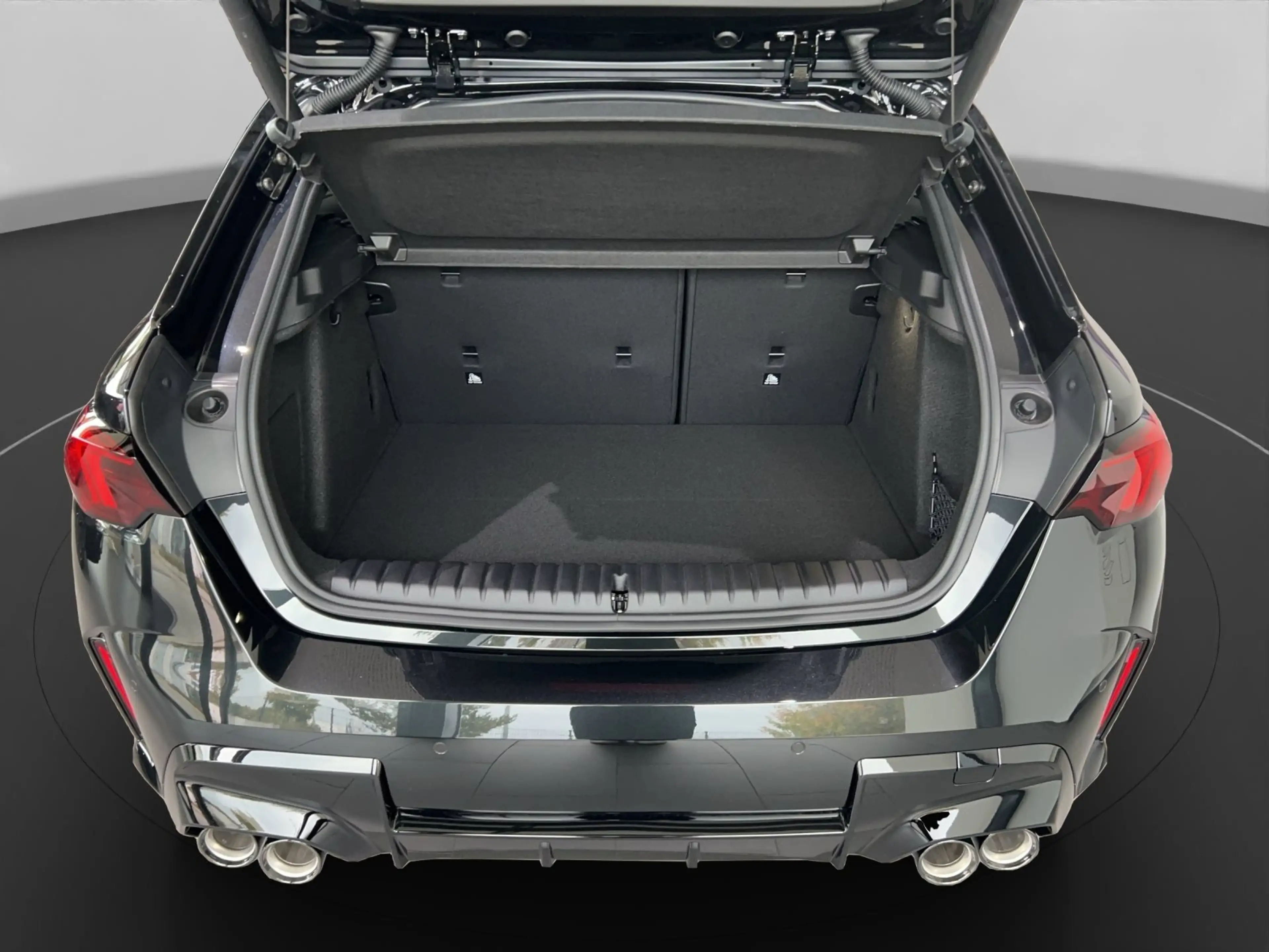 BMW 135 M135 xDrive Sportpaket Pro Head-Up Harman Kardon D — photo 11