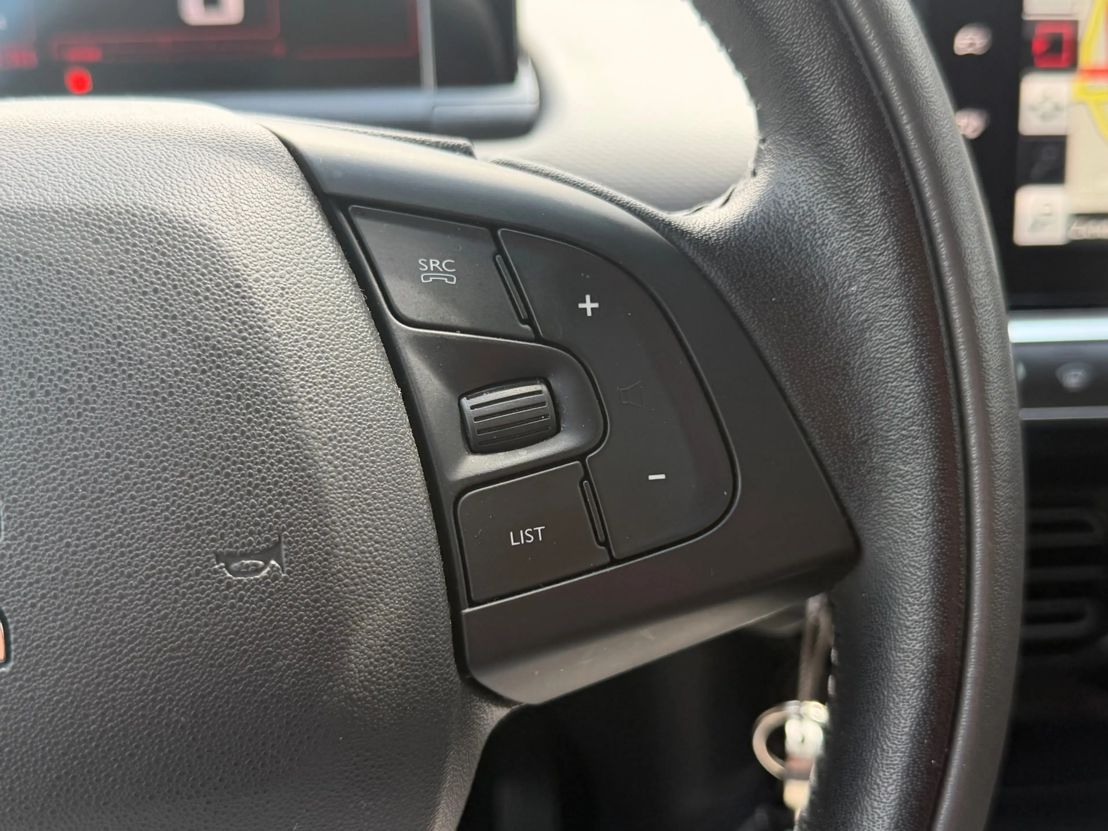 Citroen C4 Cactus 1.2 PureTech One-Tone 110pk Automaat - Noir Obsedi — photo 18