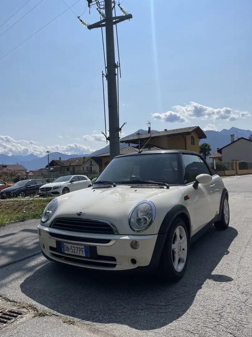 MINI One Cabrio 1.6 - 2