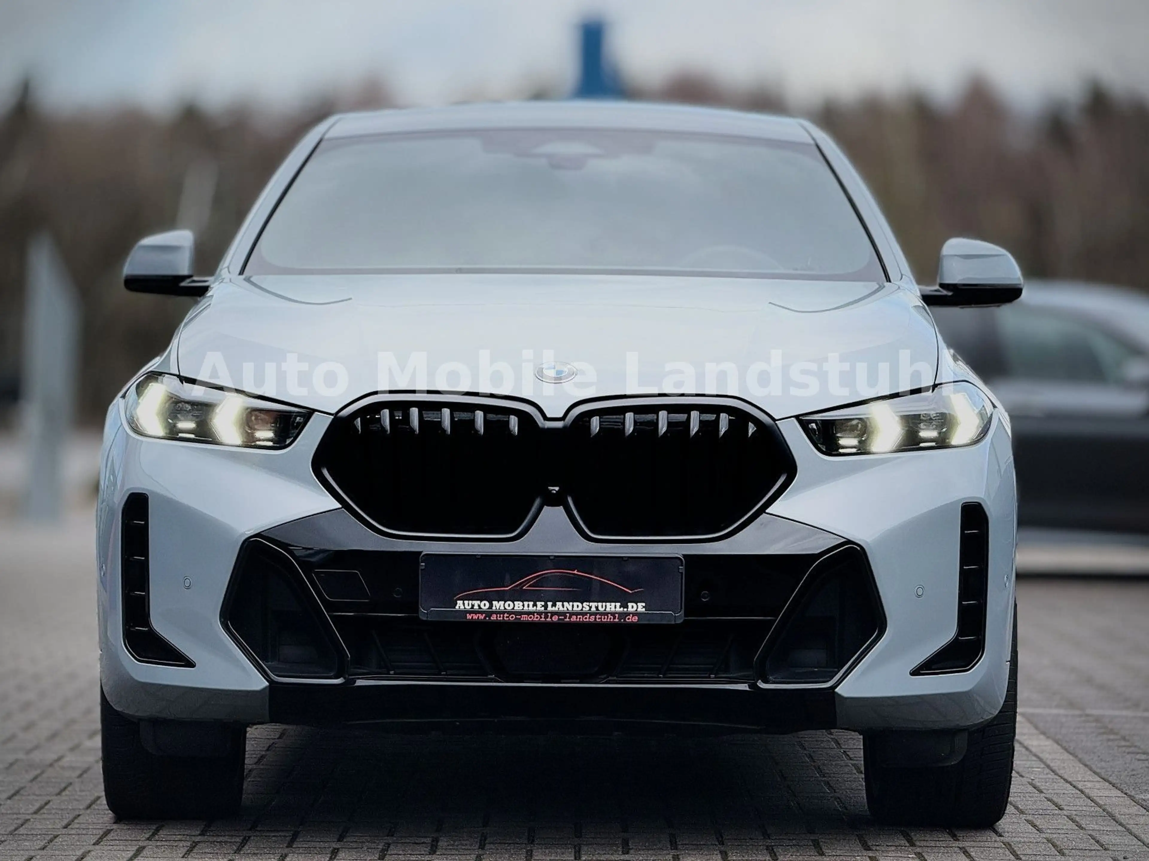BMW X6 *30d*M-SPORT*LASER*MEMRY*ICON-GLOW*4X-SZHZ*22" — photo 2