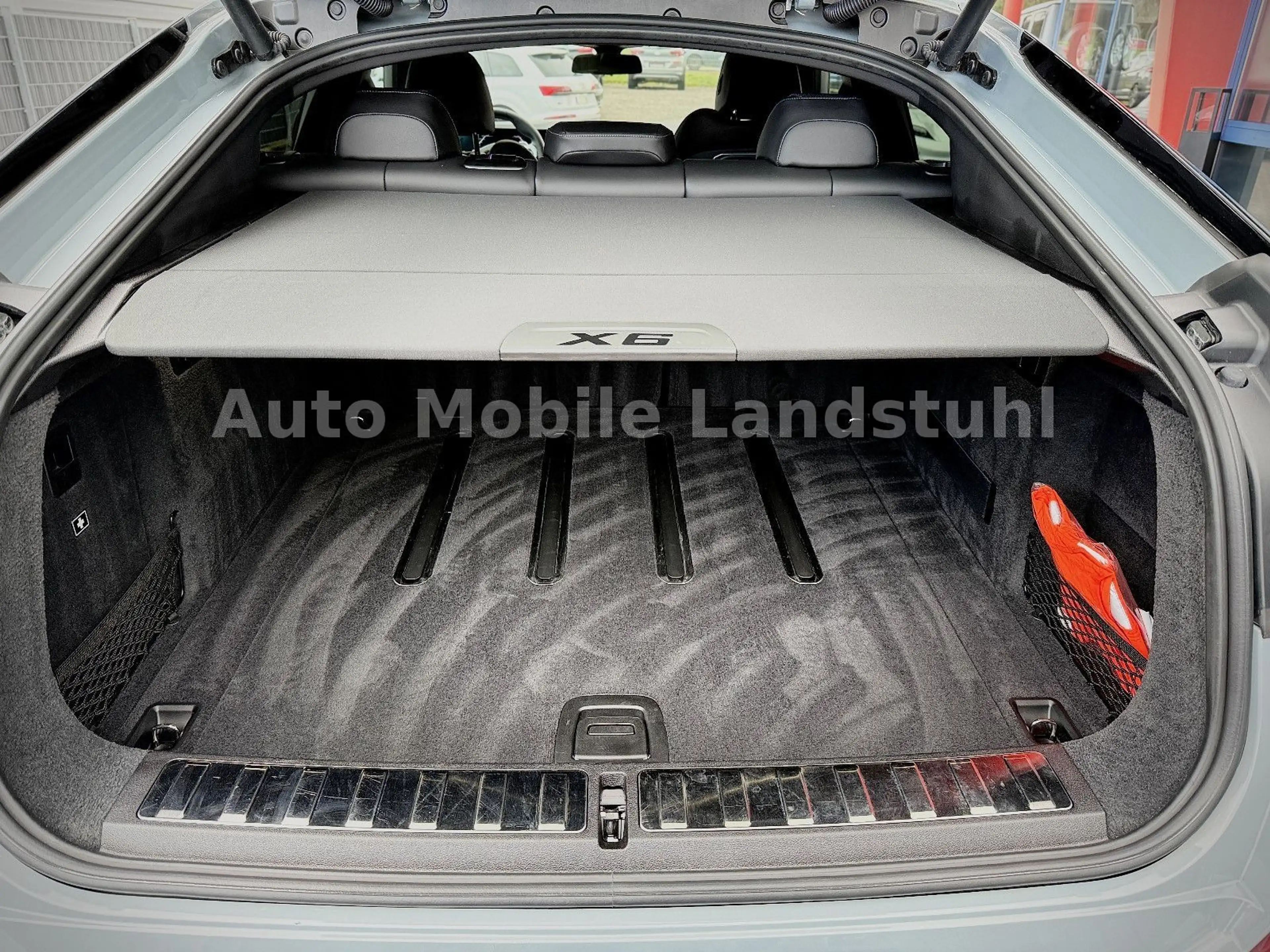 BMW X6 *30d*M-SPORT*LASER*MEMRY*ICON-GLOW*4X-SZHZ*22" — photo 12