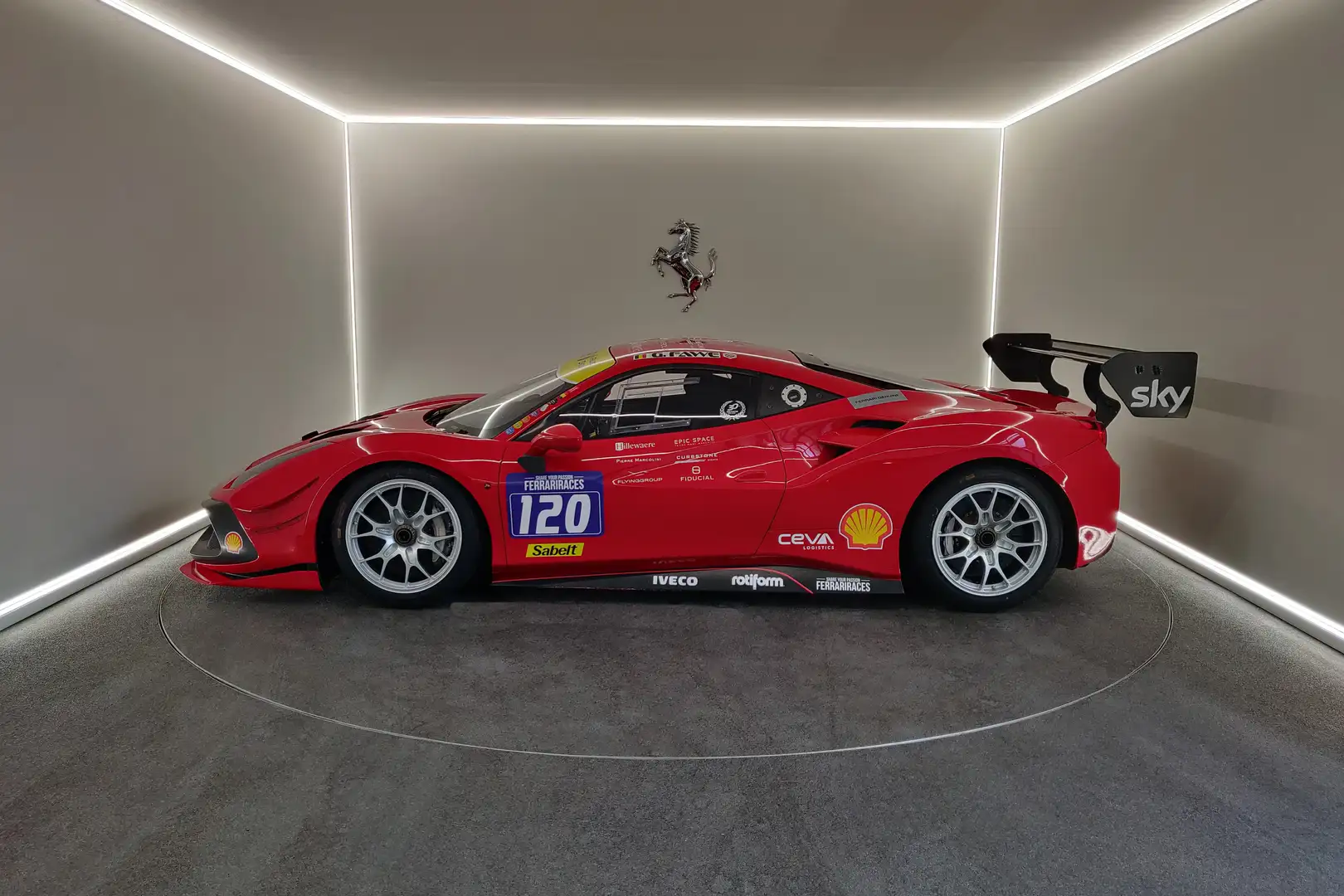 Ferrari 488 Challenge EVO Rojo - 2