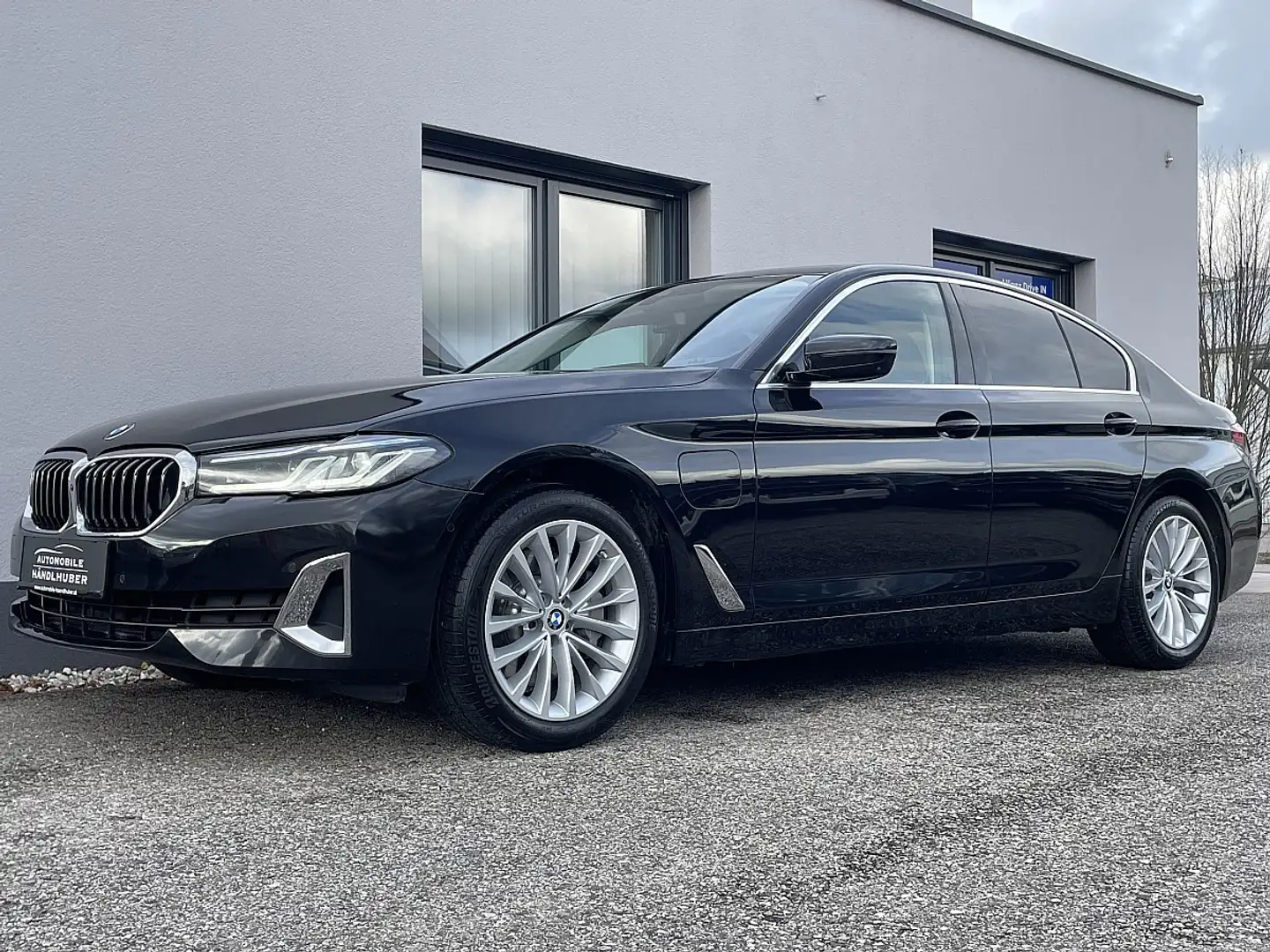 BMW 530 e PHEV xDrive Aut.LUXURYLINE/PANO/ALARM/LASER/H... Noir - 2
