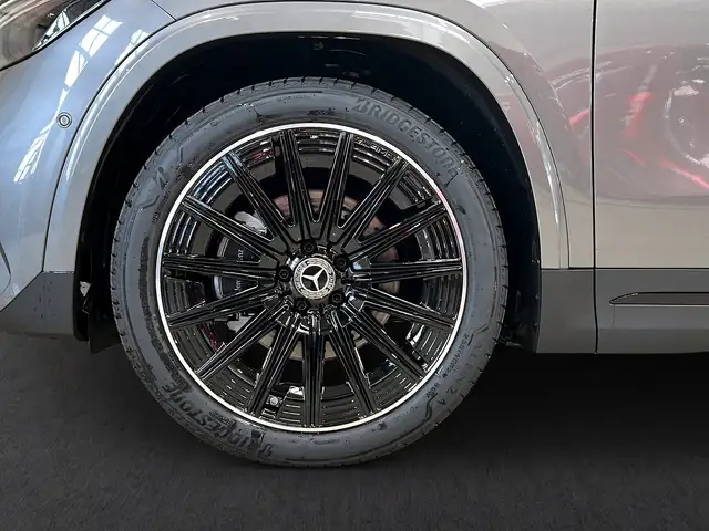 Mercedes-Benz Gla Class view 7