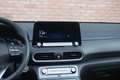 Hyundai KONA EV 64 kWh 204pk Fashion | SOH 100% | Navi | App Co Zwart - thumbnail 16